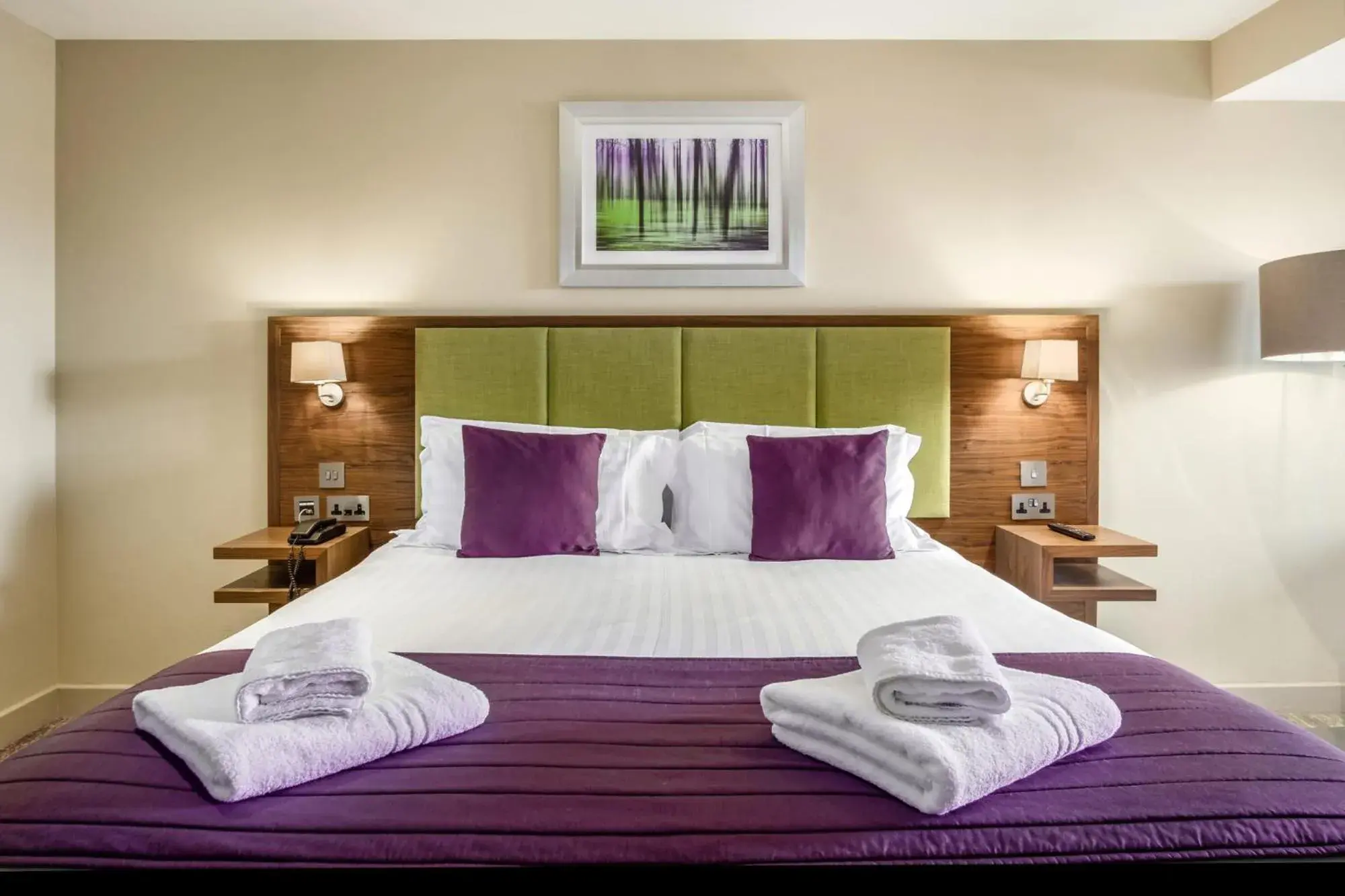 Standard Double or Twin Room in Cotswolds Hotel & Spa Standard Double or Twin Room in Cotswolds Hotel & Spa