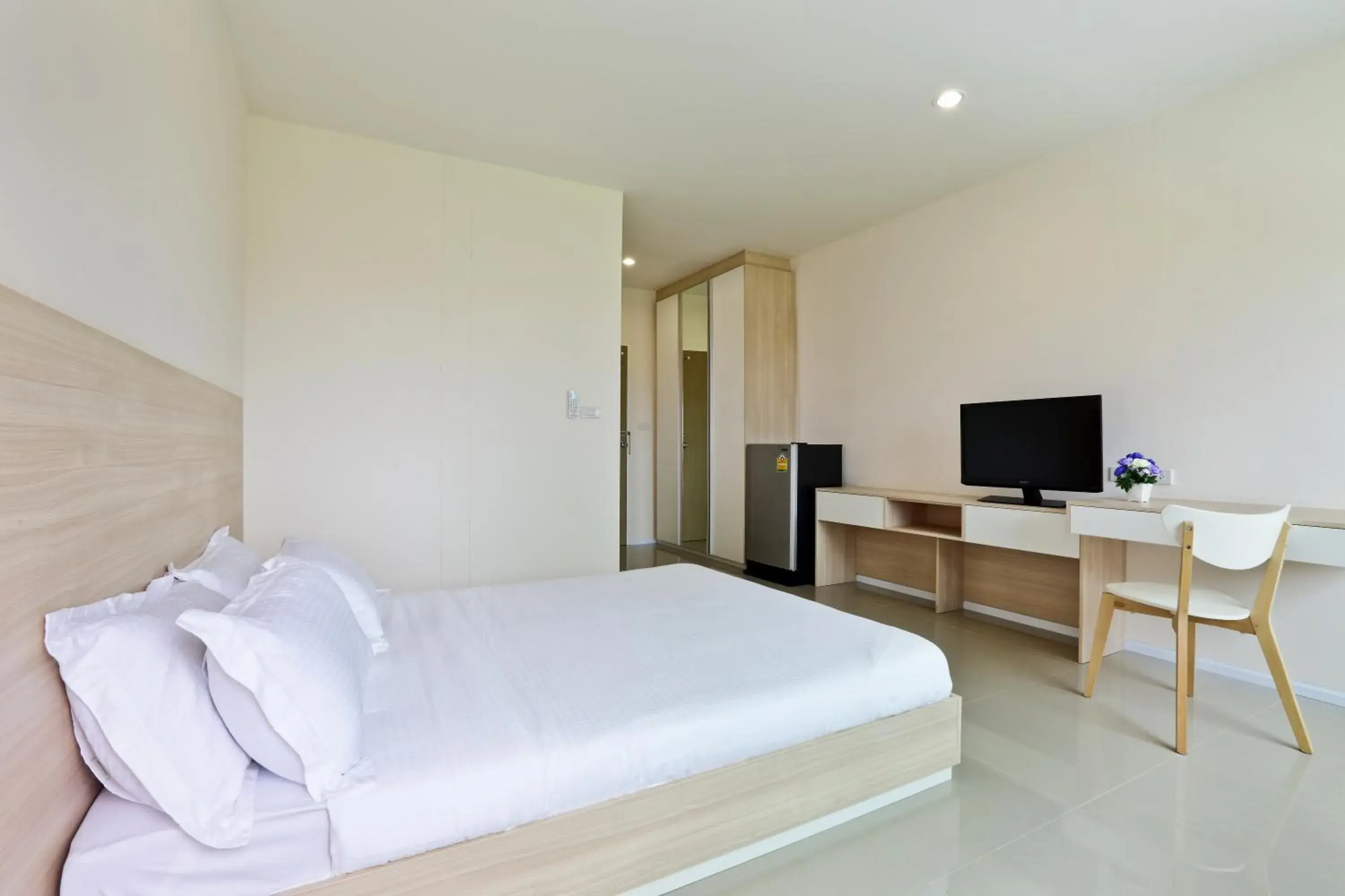 Queen Studio in Rangh Place Queen Studio in Rangh Place