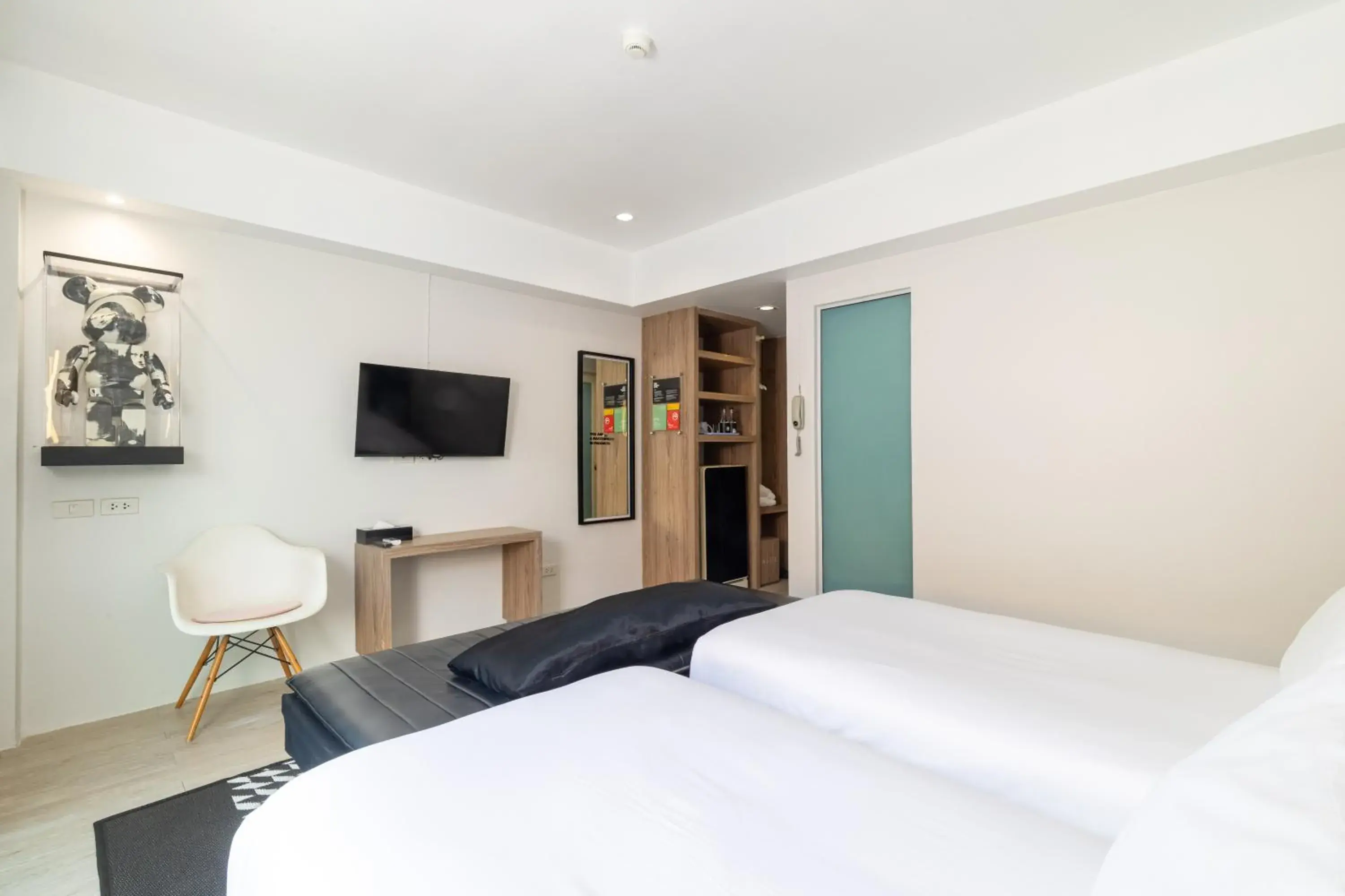 Deluxe Twin Room in The Core Street By Stay Now - SHA Plus Deluxe Twin Room in The Core Street By Stay Now - SHA Plus
