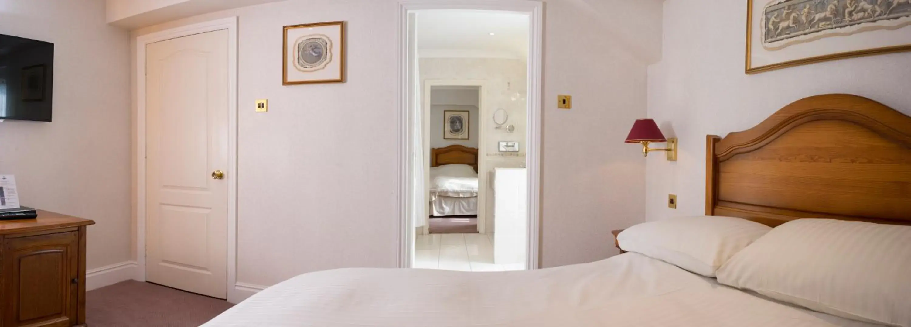 Double Room in Regency Hotel Double Room in Regency Hotel