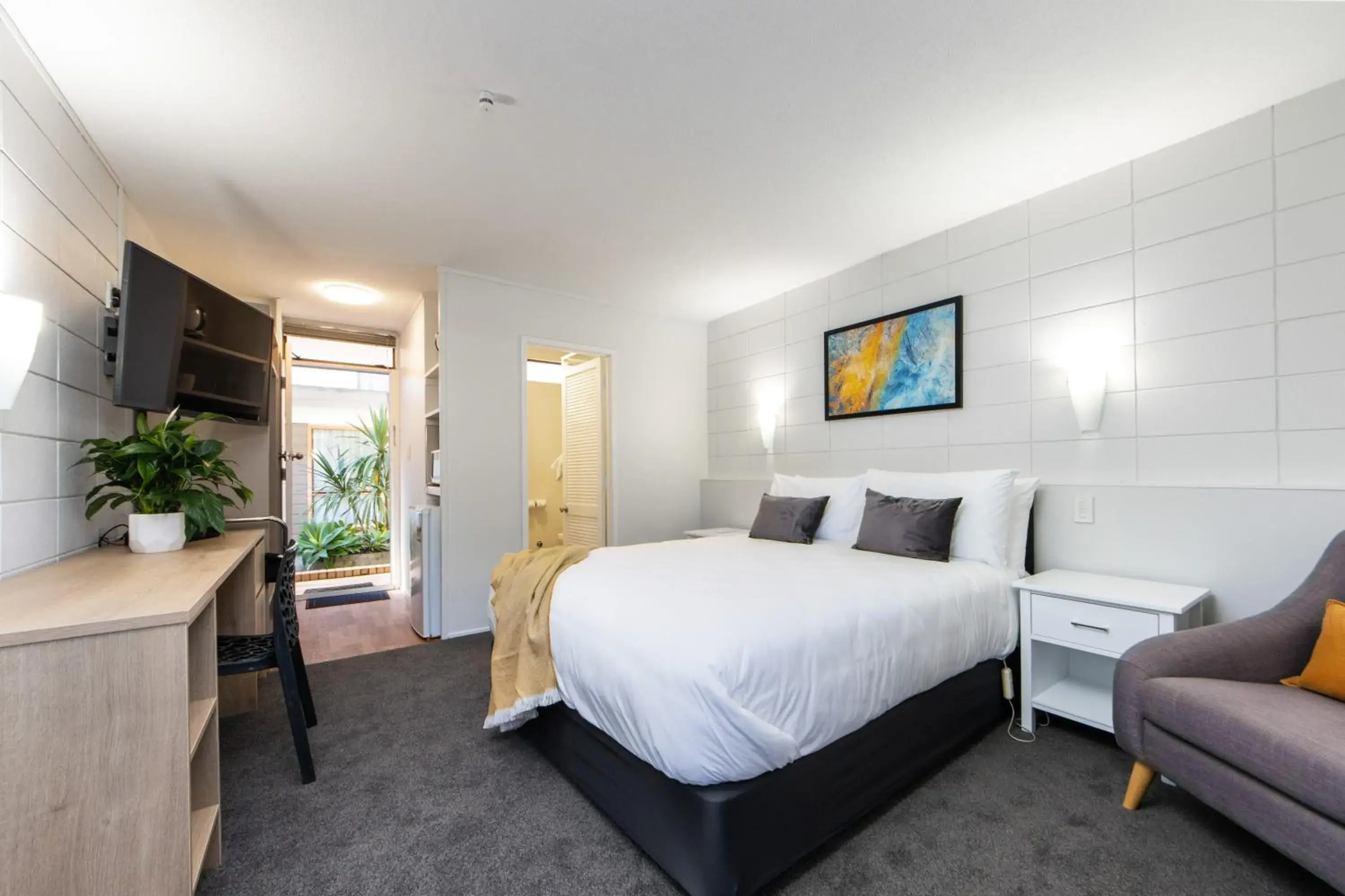 Studio with Private Courtyard in Epsom Motel Studio with Private Courtyard in Epsom Motel