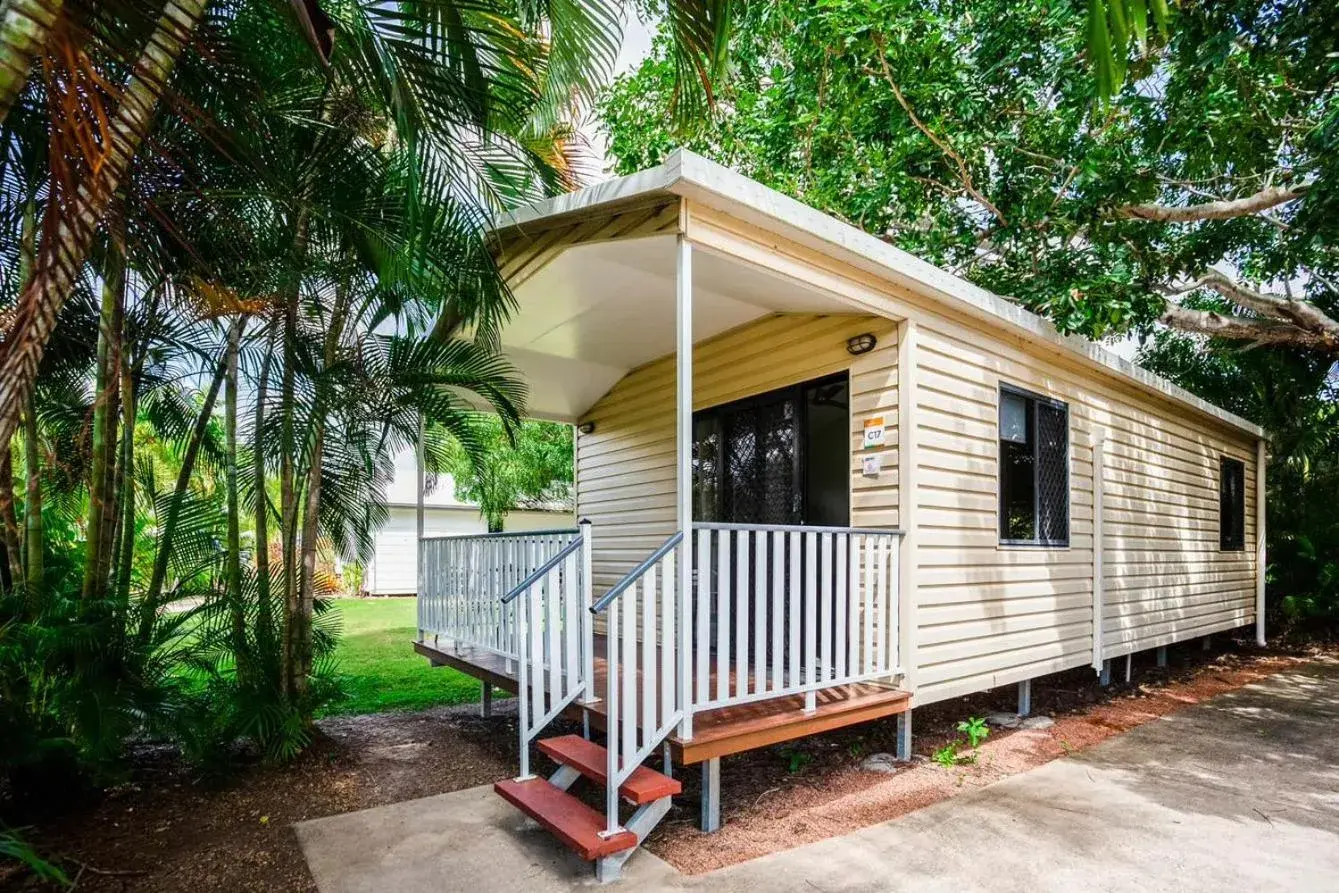 Two-Bedroom Cabin in Ingenia Holidays Townsville Two-Bedroom Cabin in Ingenia Holidays Townsville