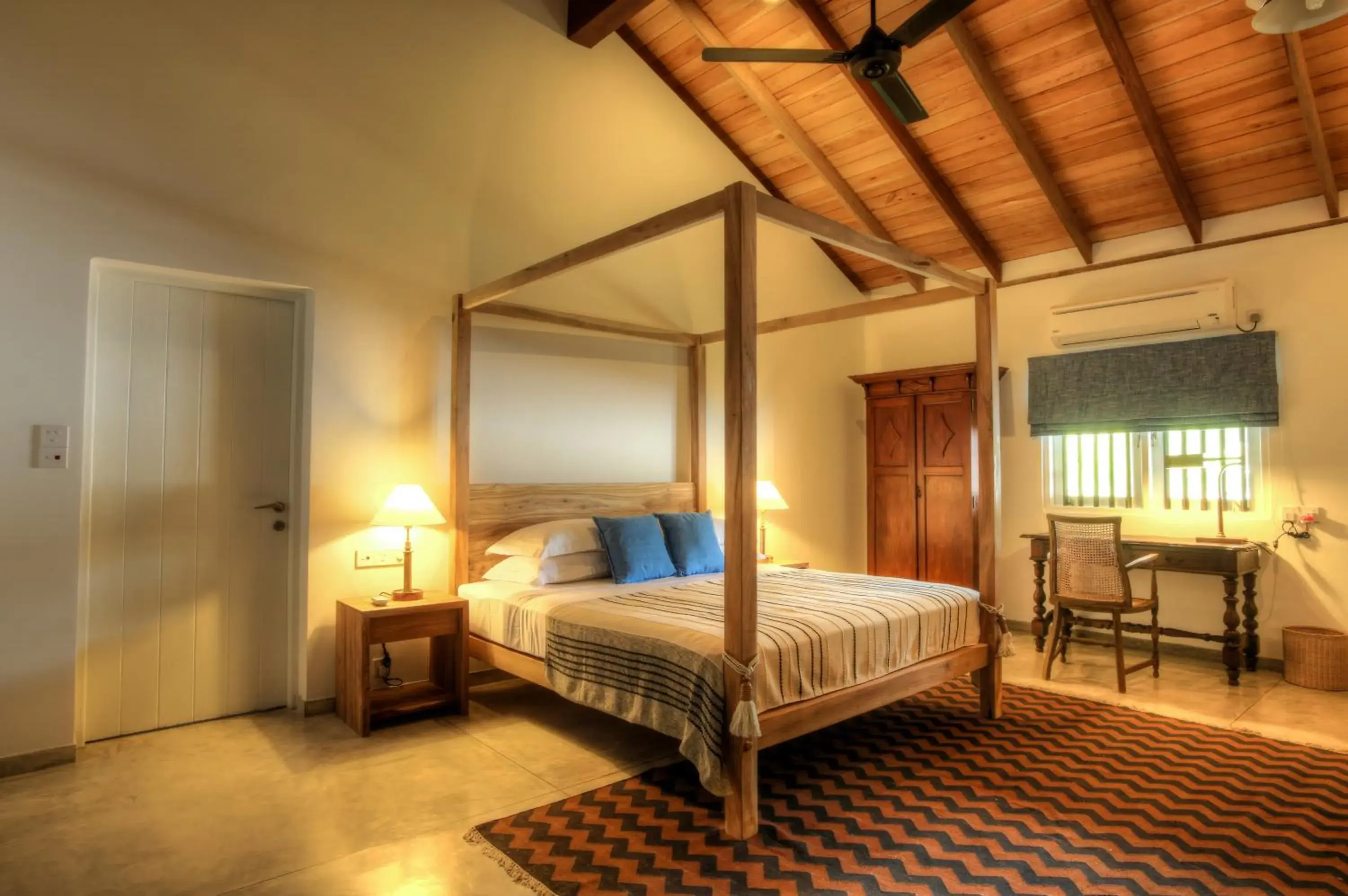 Vanilla Suite in Villa Saffron Hikkaduwa Vanilla Suite in Villa Saffron Hikkaduwa