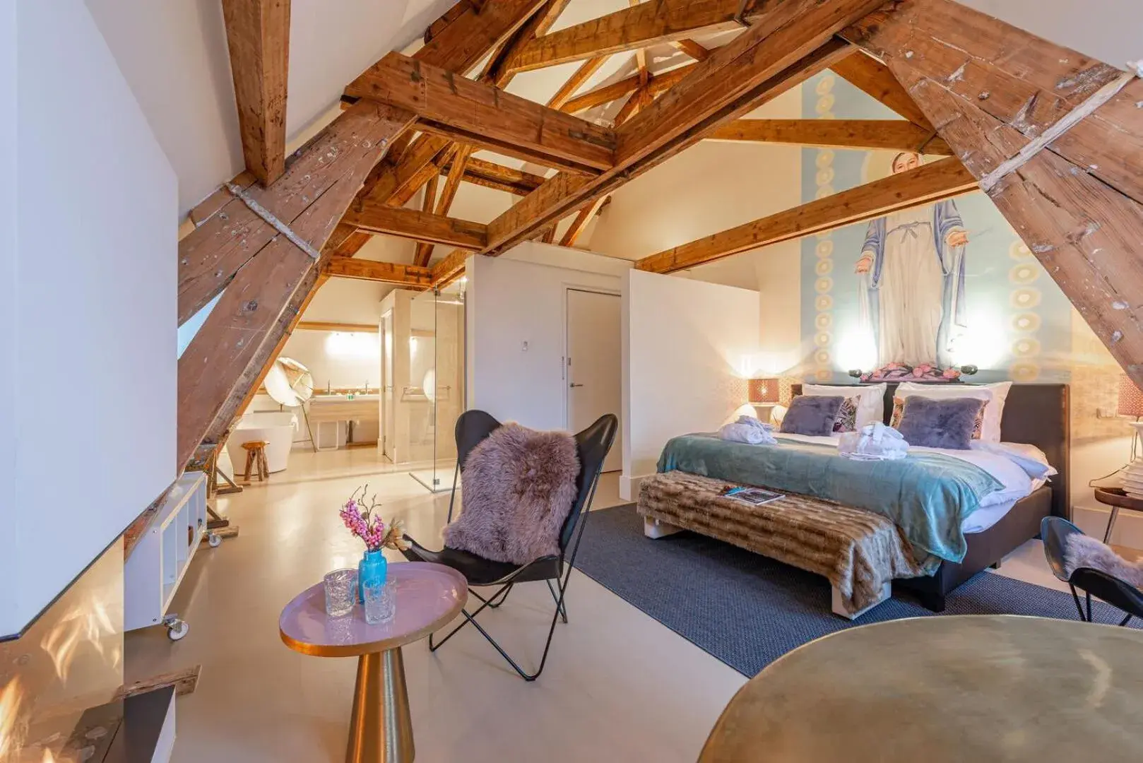 King Suite - single occupancy in Bossche Suites Stationsweg King Suite - single occupancy in Bossche Suites Stationsweg