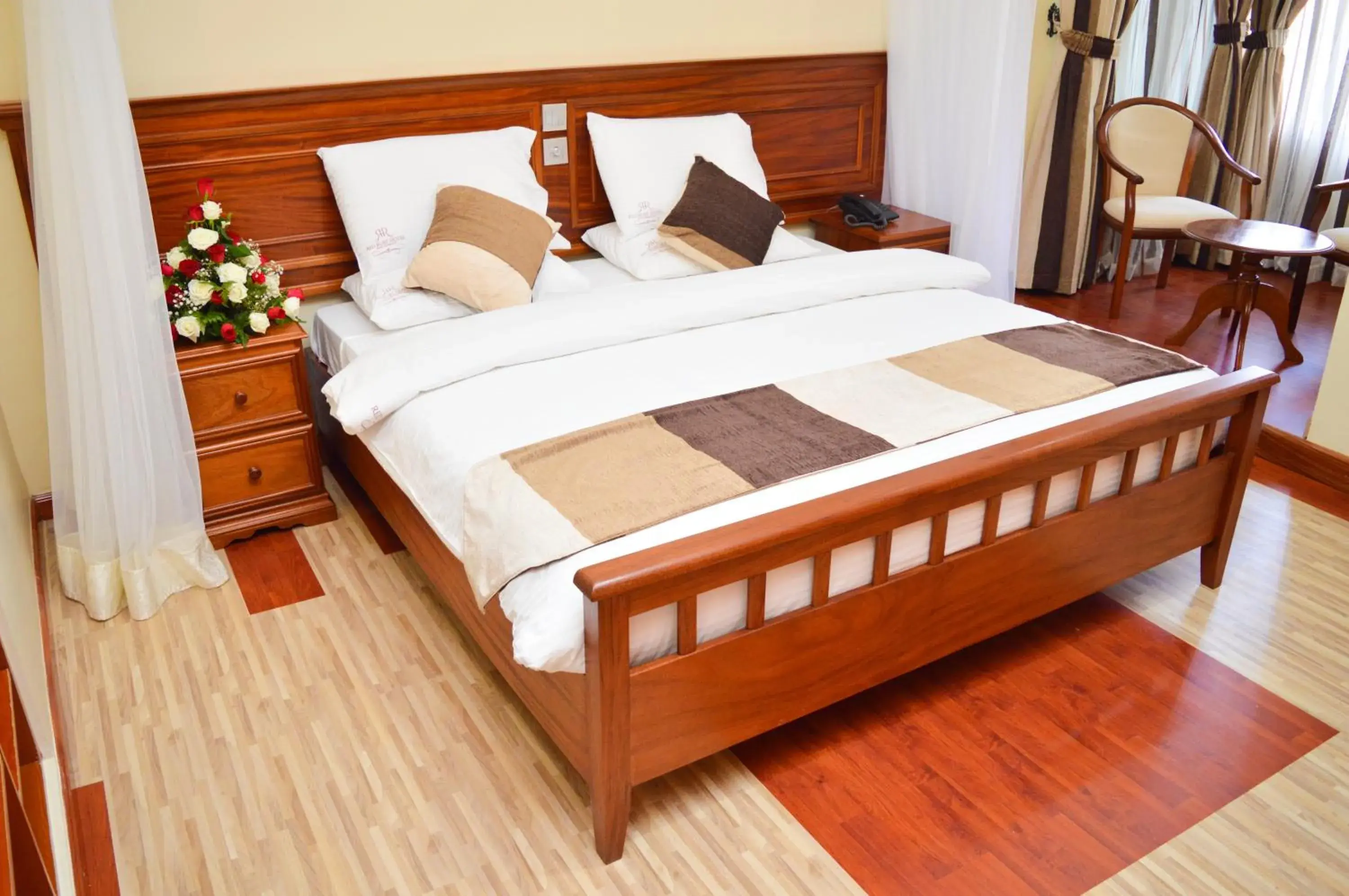 Standard Double Room in Red Ruby Hotel Standard Double Room in Red Ruby Hotel