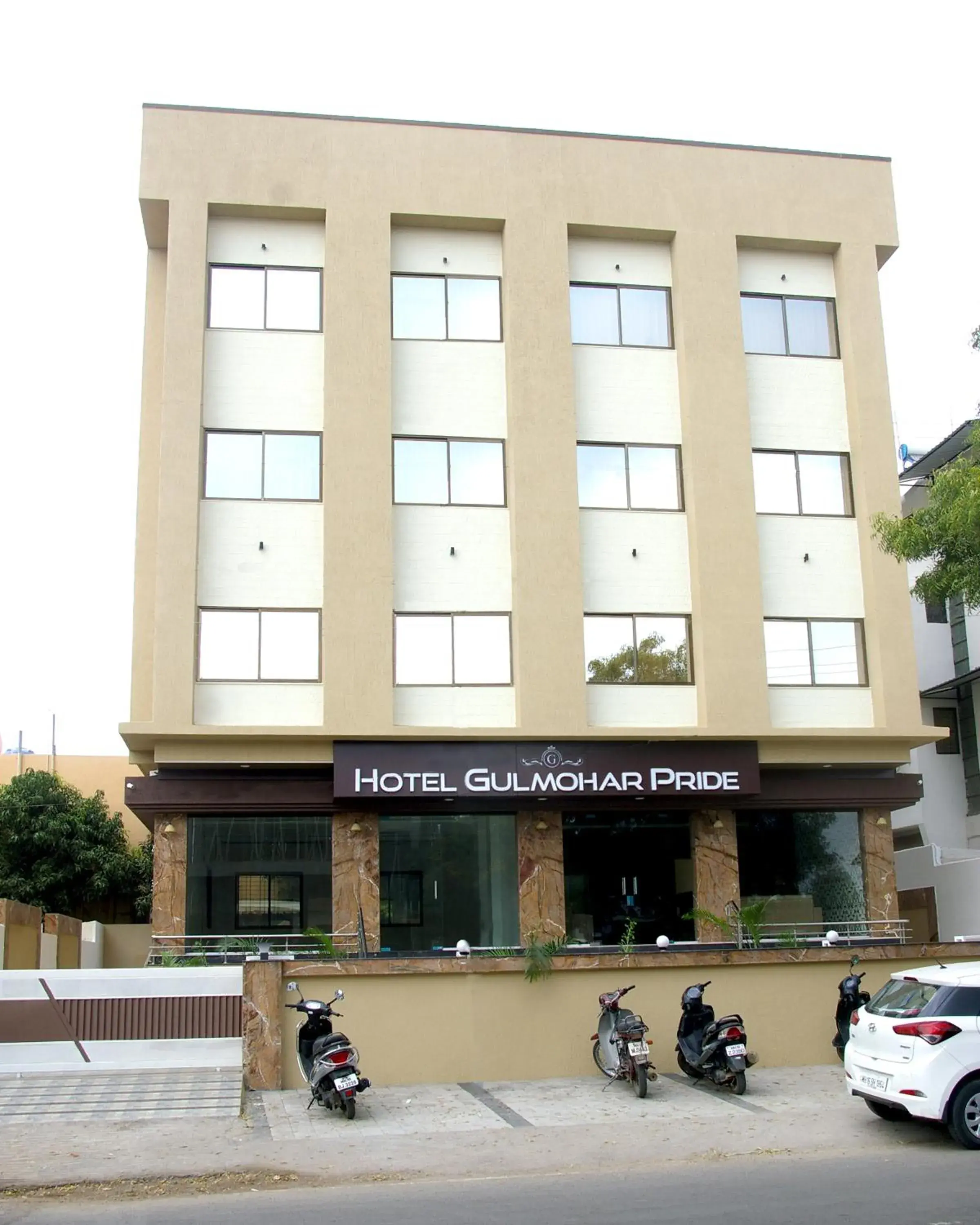 Hotel Gulmohar Pride Hotel Gulmohar Pride