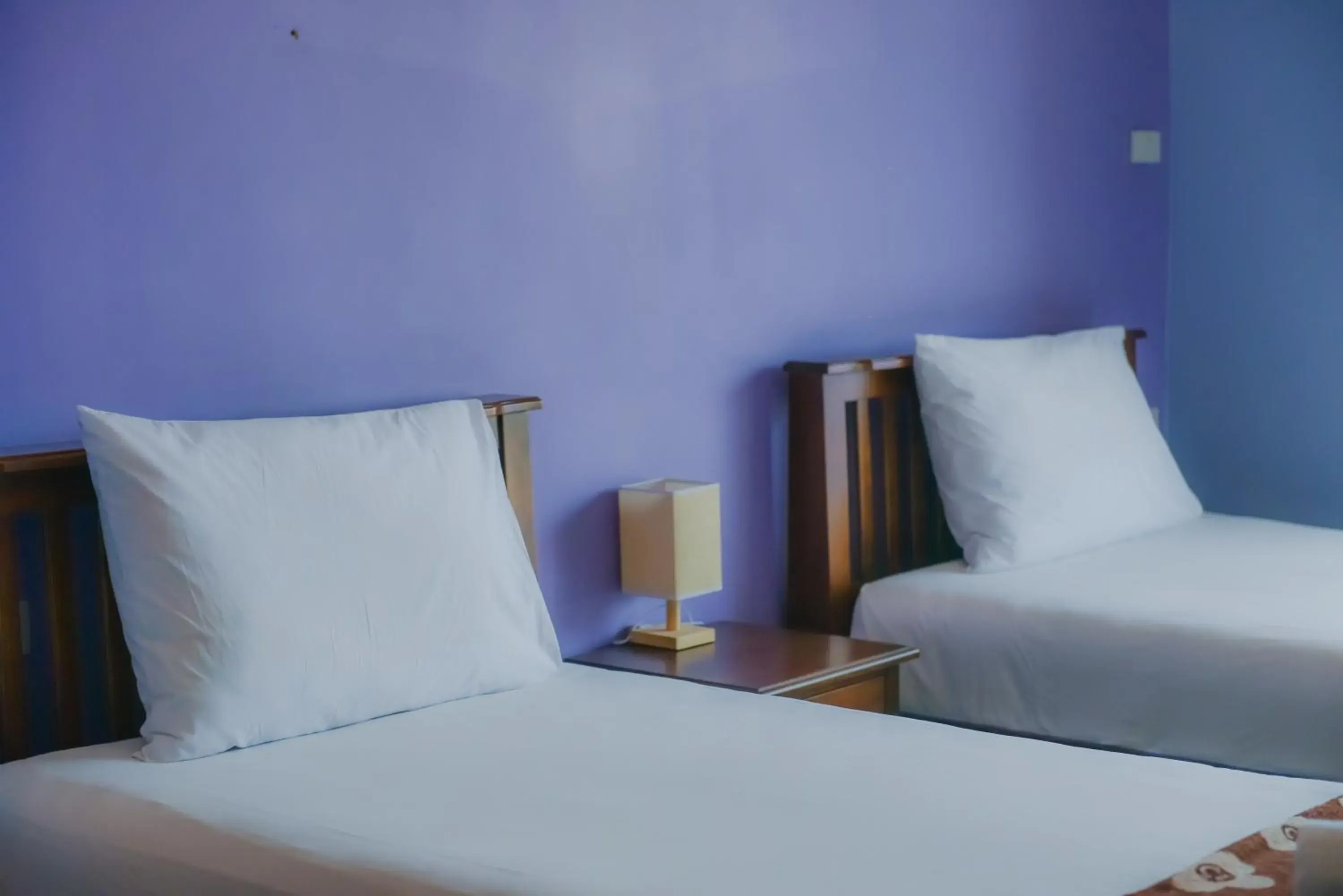 Large Twin Room in Patumnak Beach Guesthouse Large Twin Room in Patumnak Beach Guesthouse