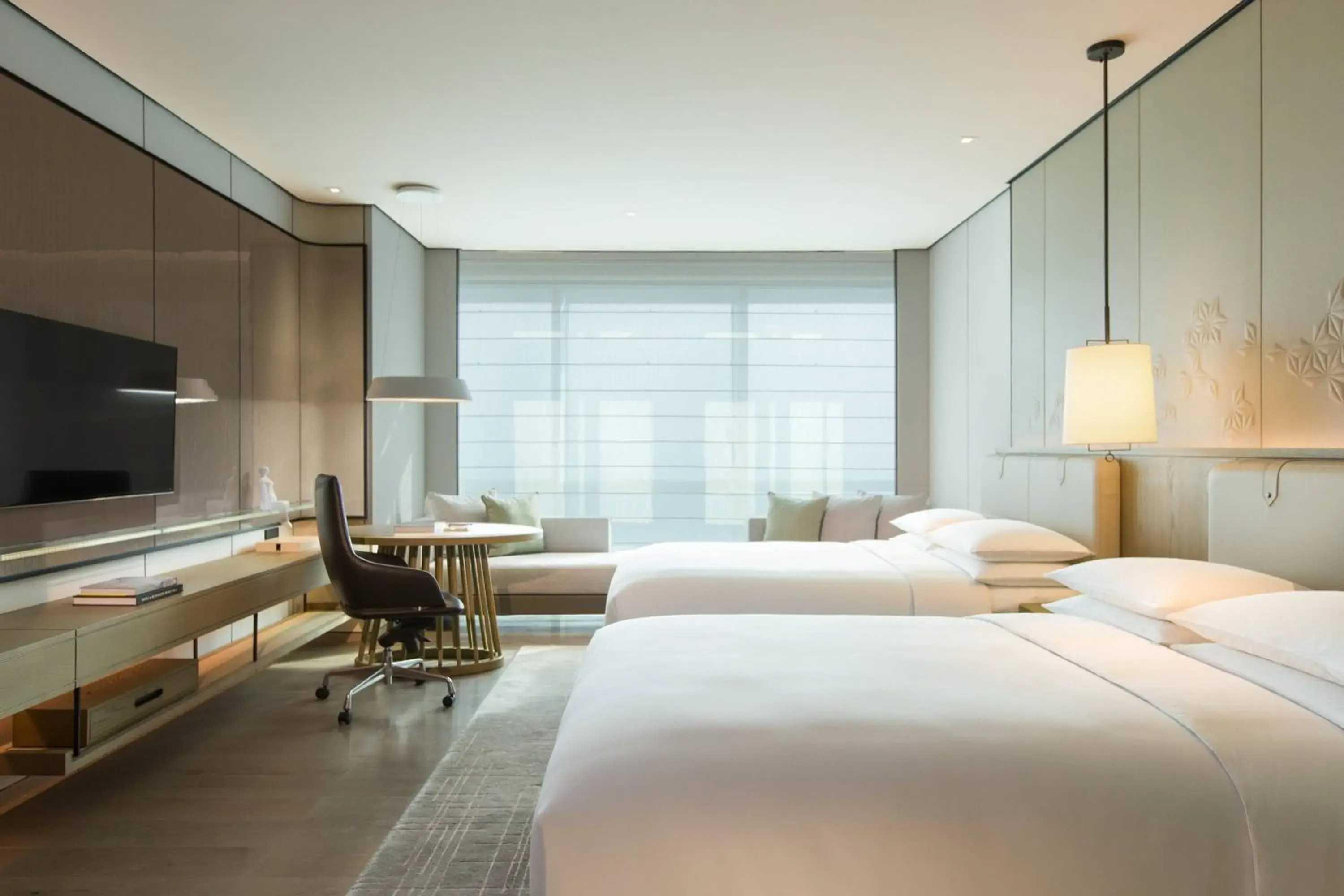 Double Room with Two Double Beds and Bay View - Executive Lounge Access in Shenzhen Marriott Hotel Nanshan Double Room with Two Double Beds and Bay View - Executive Lounge Access in Shenzhen Marriott Hotel Nanshan