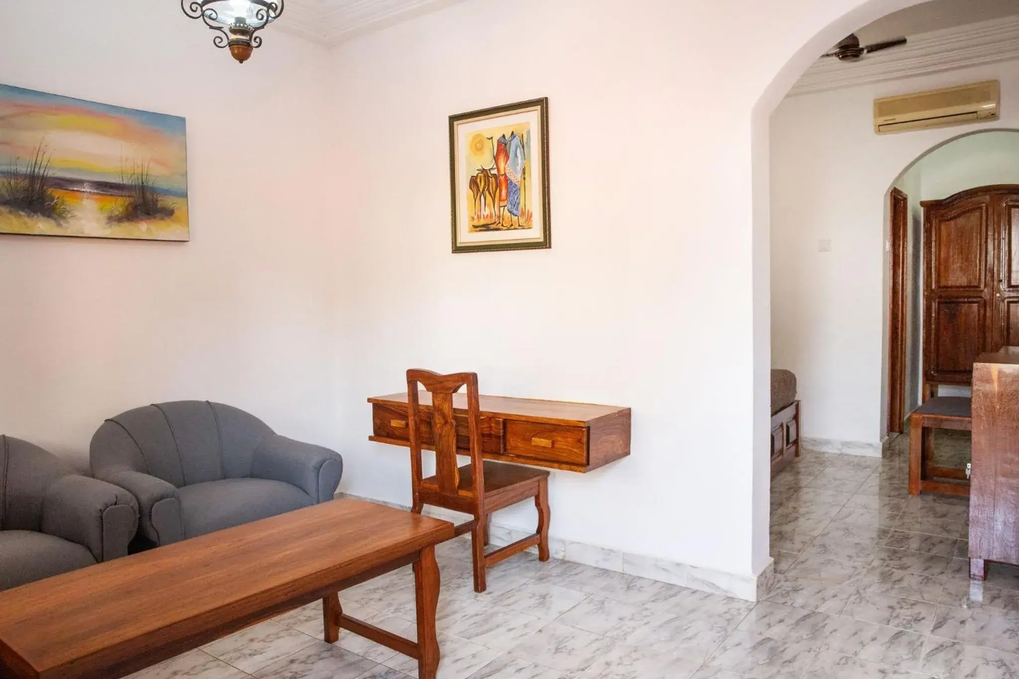 Deluxe Family Suite - single occupancy in Seaview Gardens Hotel Deluxe Family Suite - single occupancy in Seaview Gardens Hotel