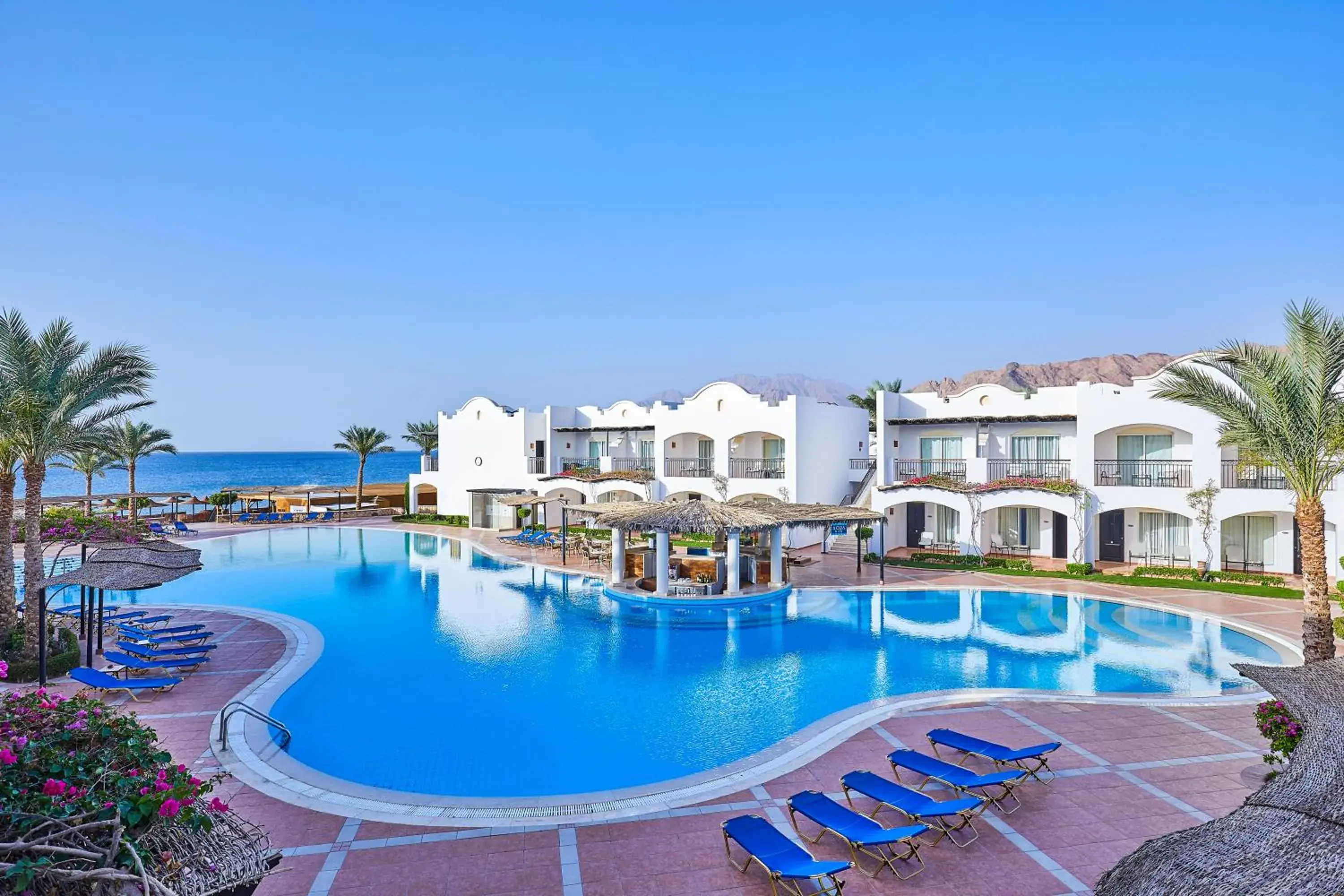 Superior Twin Room with Partial Sea View in JAZ Dahabeya Superior Twin Room with Partial Sea View in JAZ Dahabeya