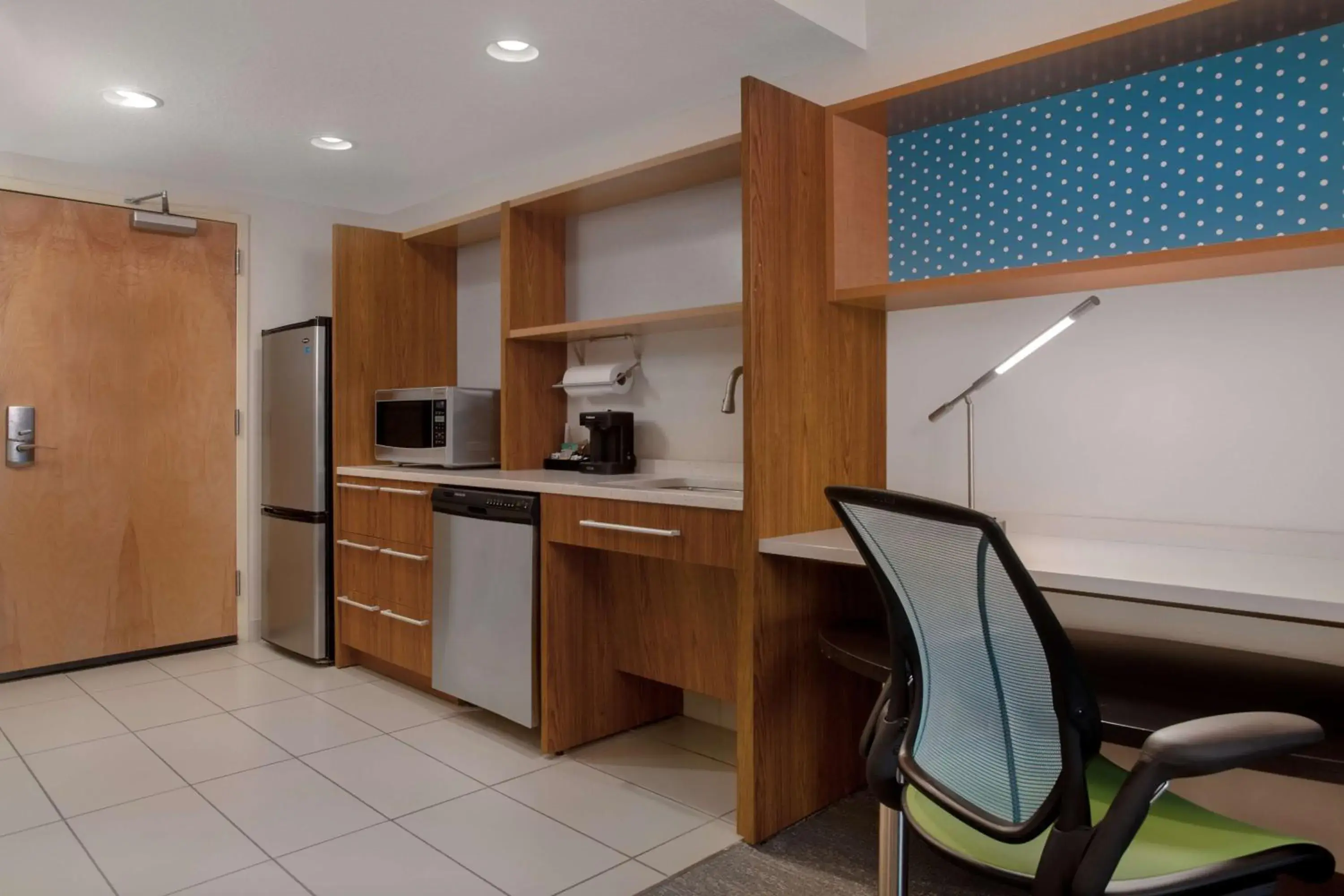 Queen Studio - Non-Smoking in Home2 Suites By Hilton Gainesville Queen Studio - Non-Smoking in Home2 Suites By Hilton Gainesville