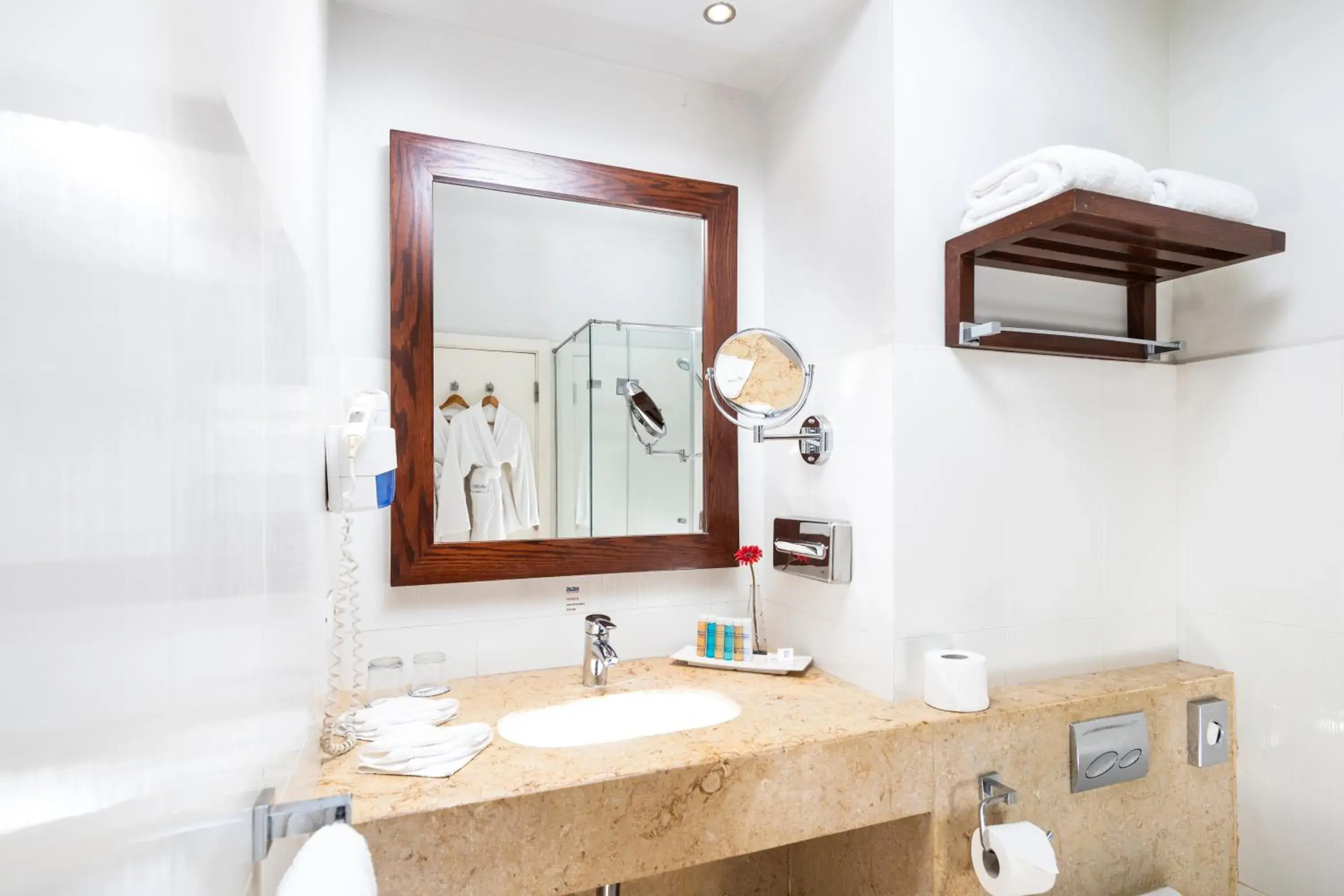 Premium Room with Garden View - single occupancy in Three Corners Ocean View El Gouna - Adults Only Premium Room with Garden View - single occupancy in Three Corners Ocean View El Gouna - Adults Only