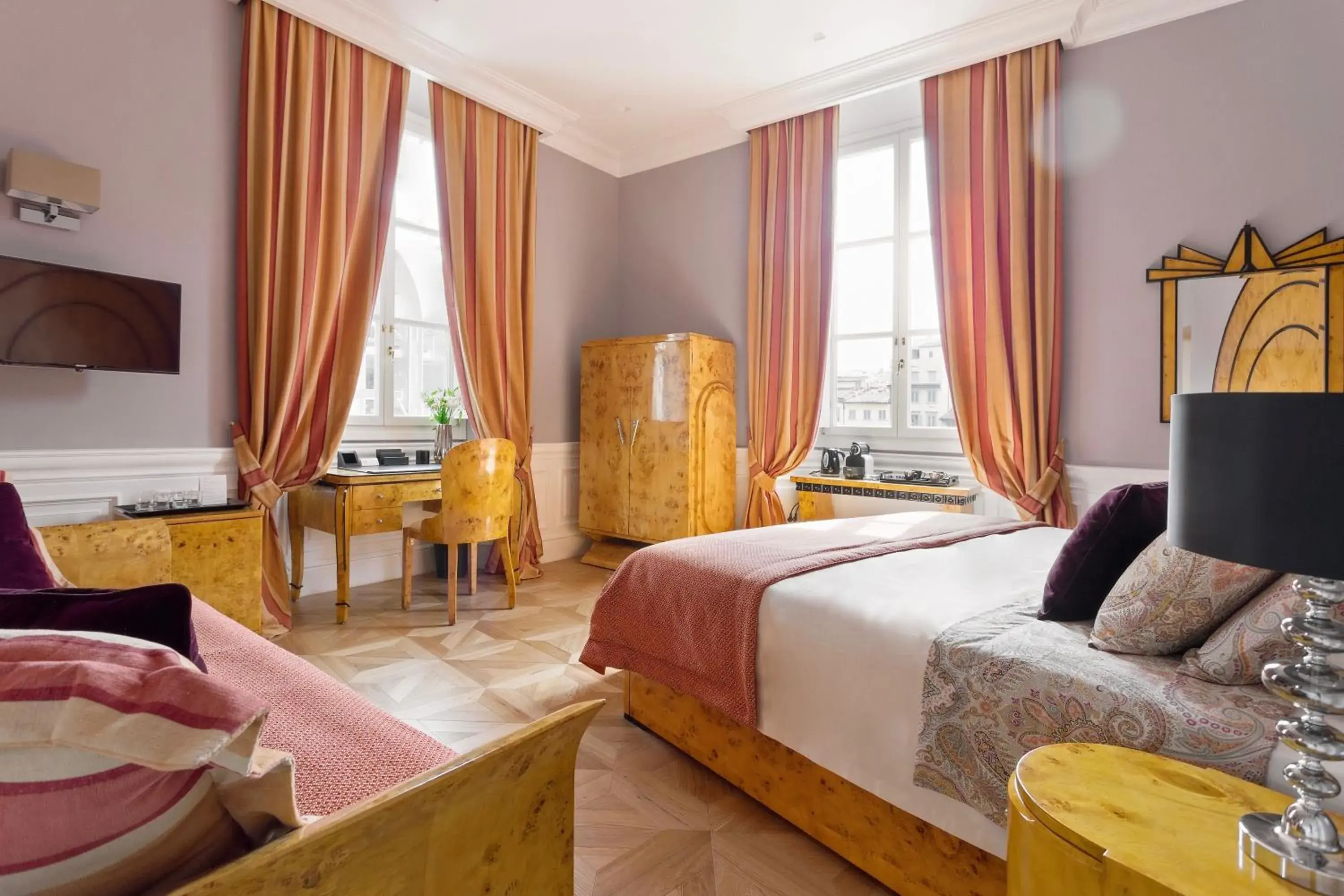 Deluxe King Room in La Maison du Sage Deluxe King Room in La Maison du Sage