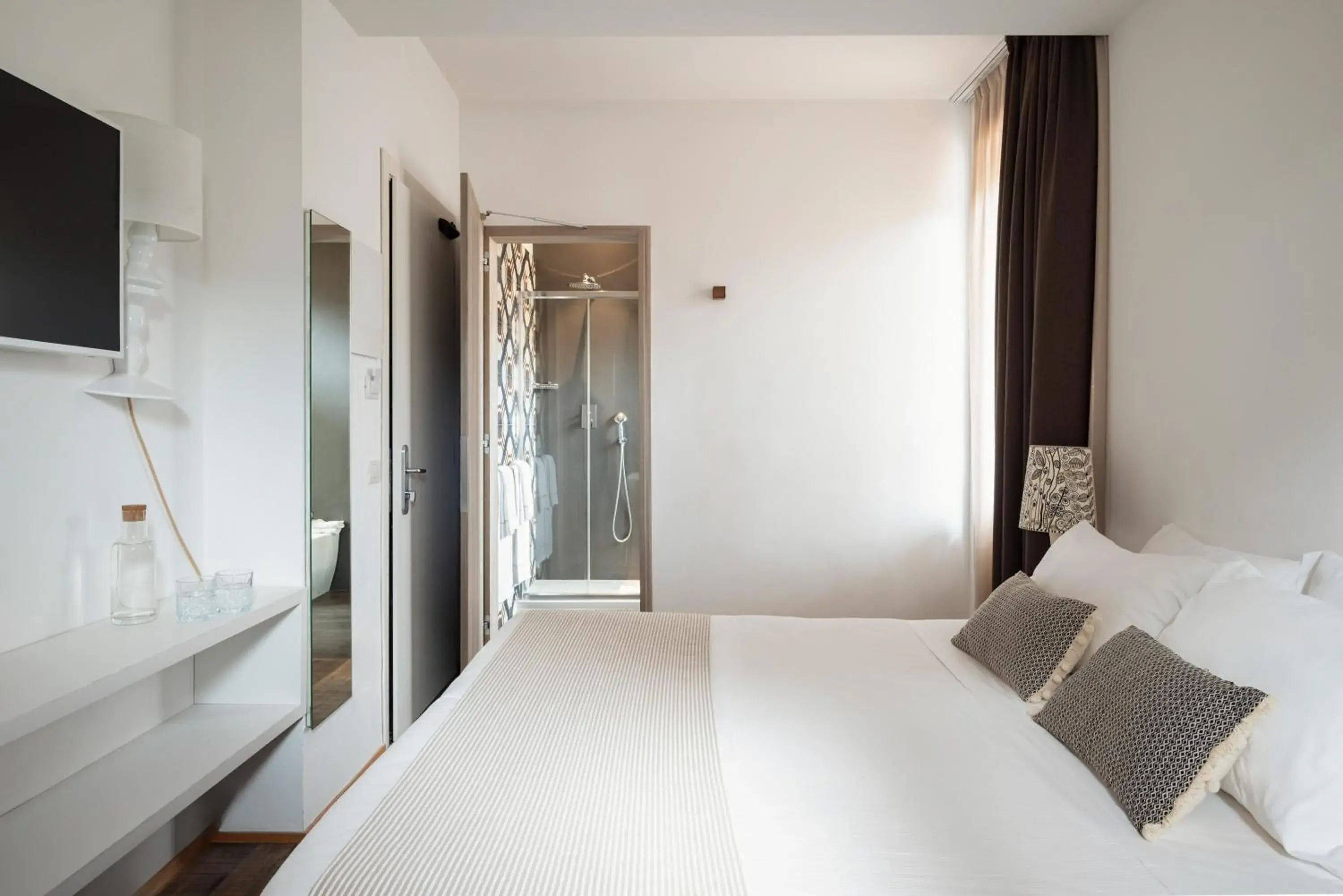 Deluxe Room in Marina Garden Hotel Deluxe Room in Marina Garden Hotel