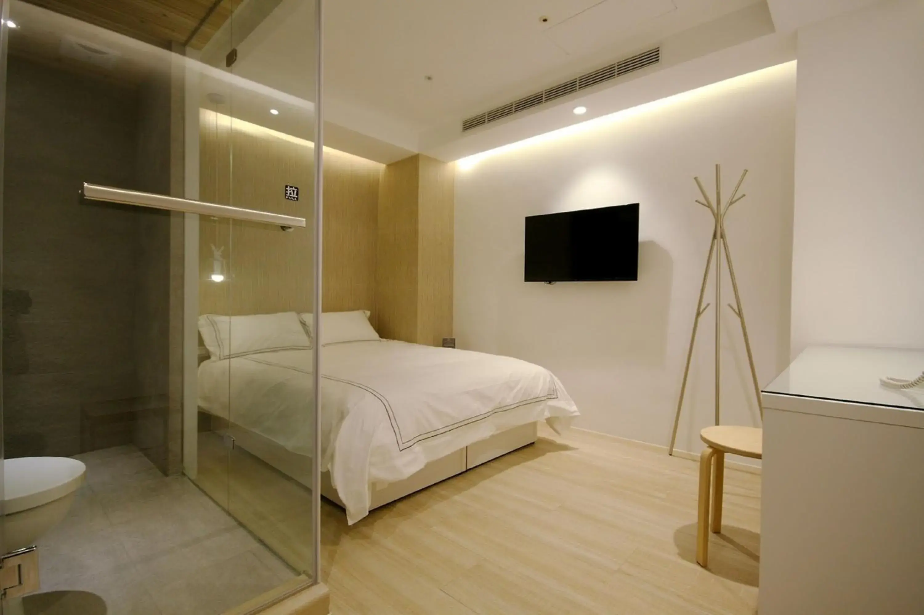 Economy Double Room in Mini West Hotel Economy Double Room in Mini West Hotel