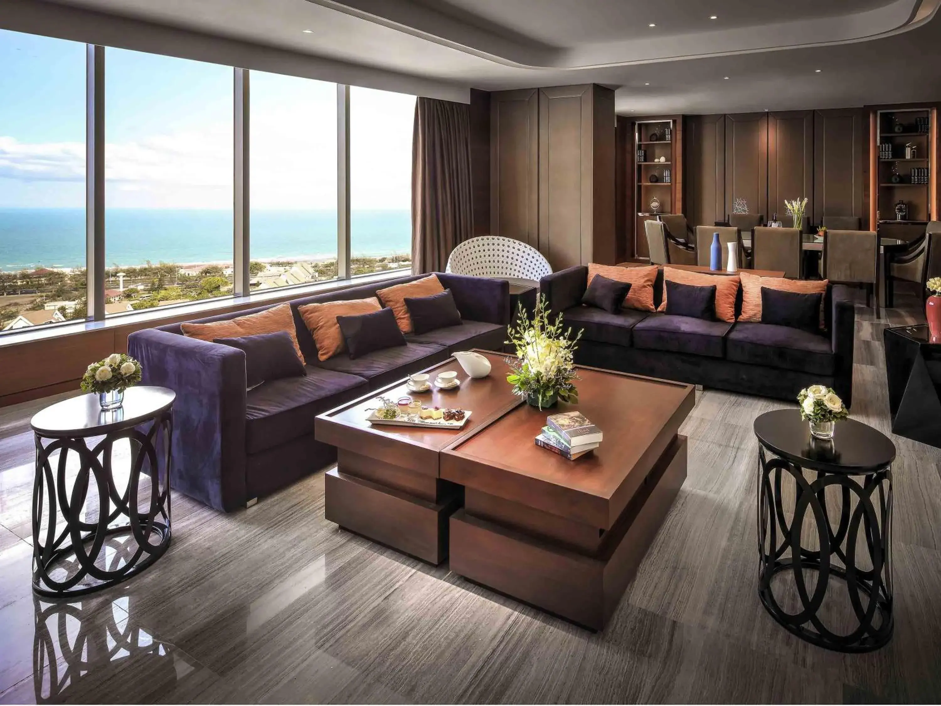 Two Bedroom Presidential Suite with Jacuzzi and Lounge Access in Pullman Vung Tau Two Bedroom Presidential Suite with Jacuzzi and Lounge Access in Pullman Vung Tau