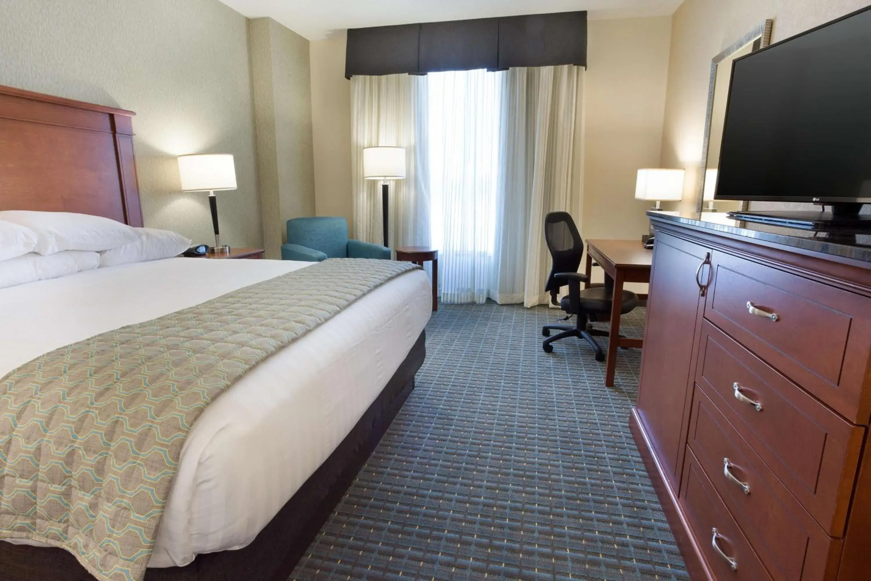Deluxe King Room - Hearing Accessible, Shower in Drury Inn & Suites Burlington Deluxe King Room - Hearing Accessible, Shower in Drury Inn & Suites Burlington