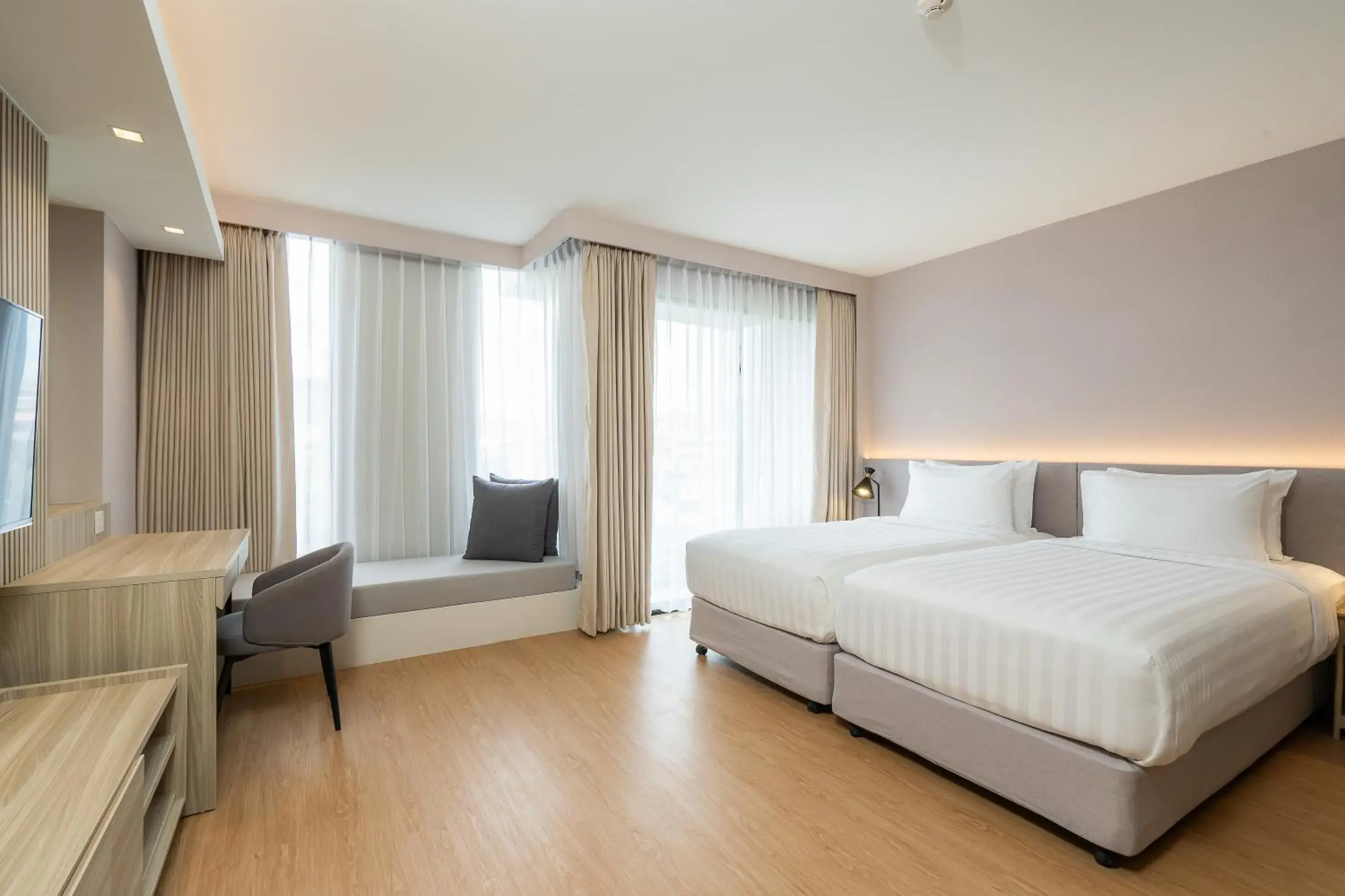 Grand Deluxe Twin in Aster Hotel and Residence by At Mind Grand Deluxe Twin in Aster Hotel and Residence by At Mind