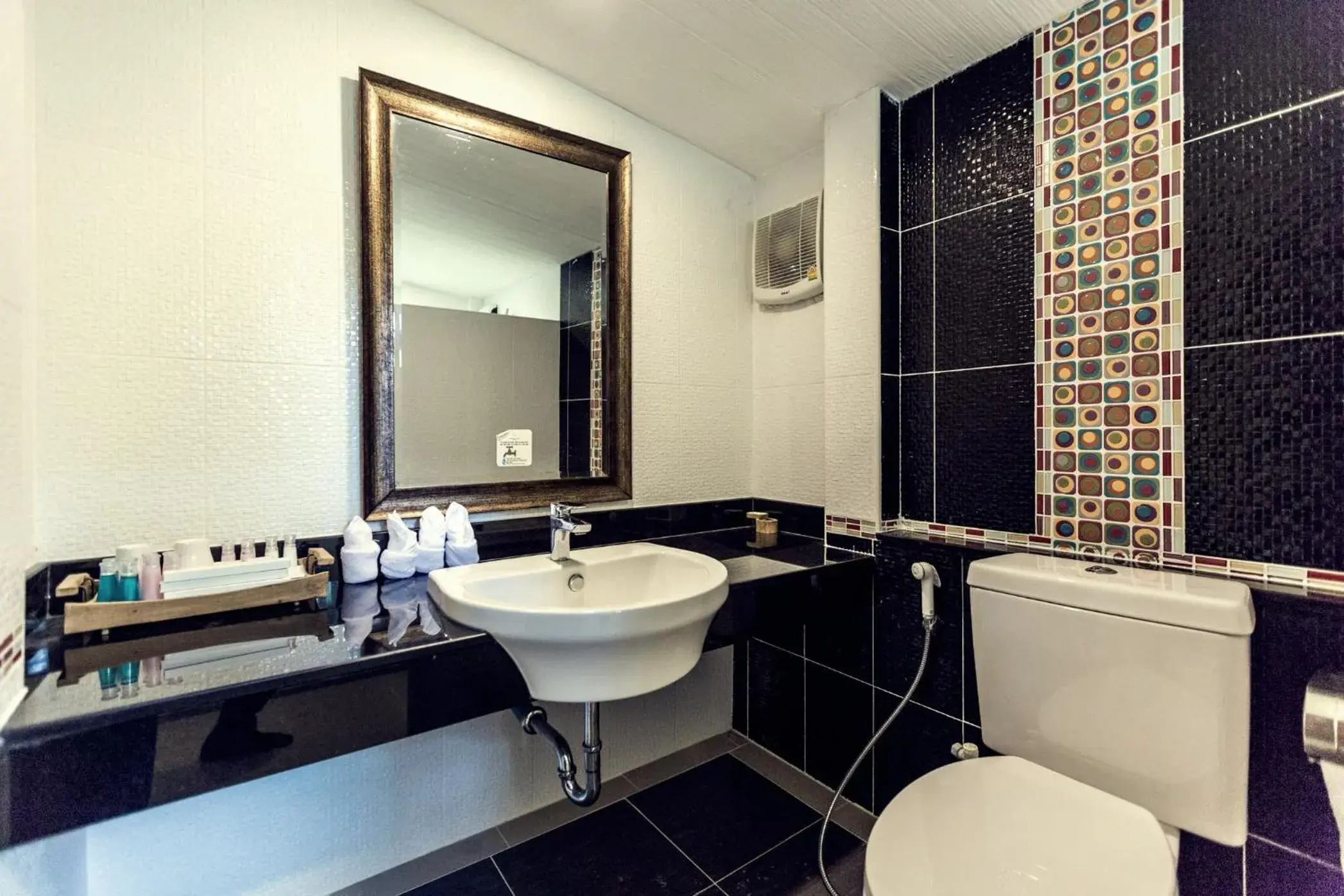 Superior Deluxe Double or Twin Room in Buraphat Resort Superior Deluxe Double or Twin Room in Buraphat Resort