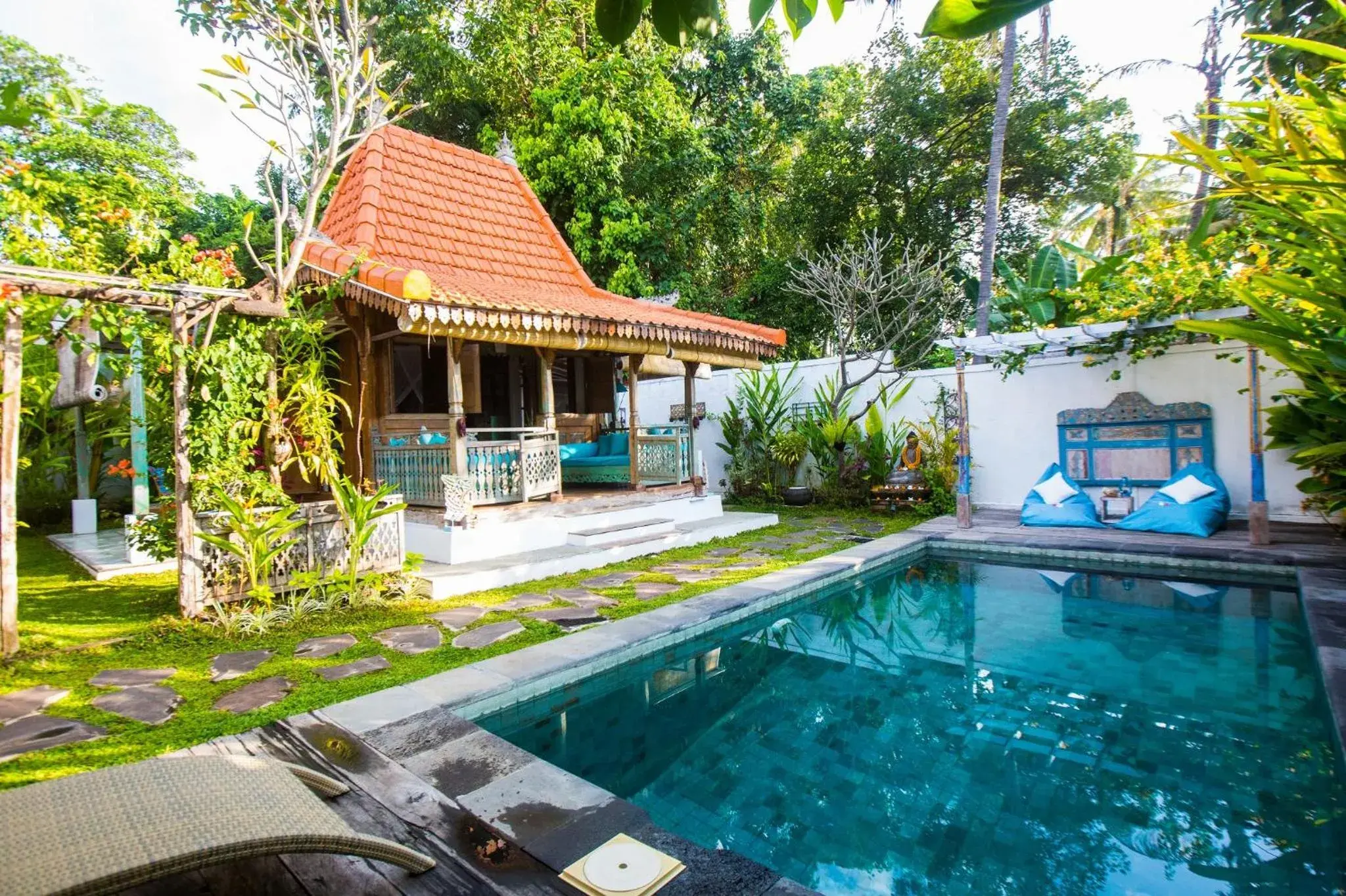 Villa with Private Pool - single occupancy in Lata Lama Villa with Private Pool - single occupancy in Lata Lama