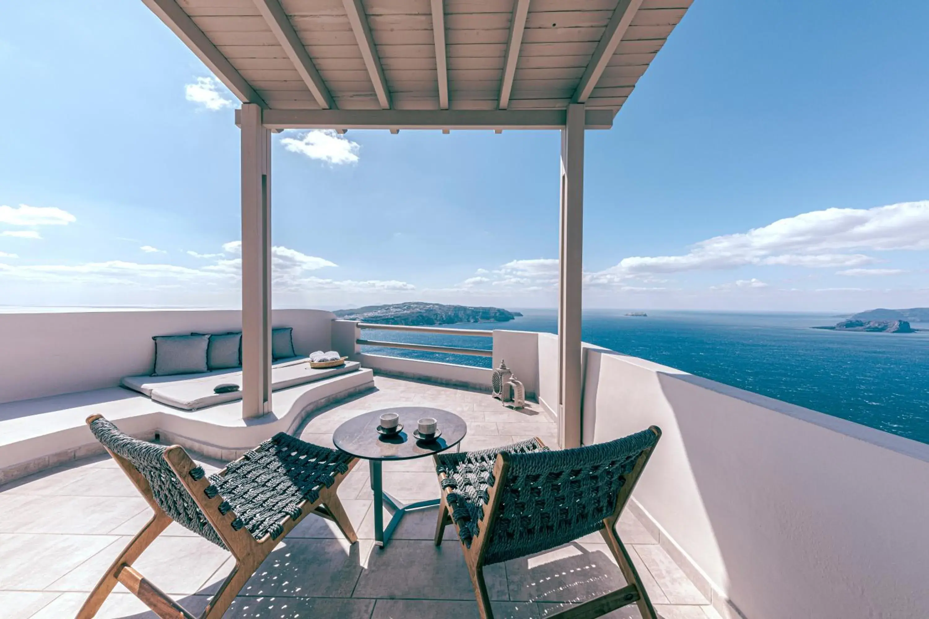 Suite with Hot Tub in Grand View - Megalochori Santorini Suite with Hot Tub in Grand View - Megalochori Santorini