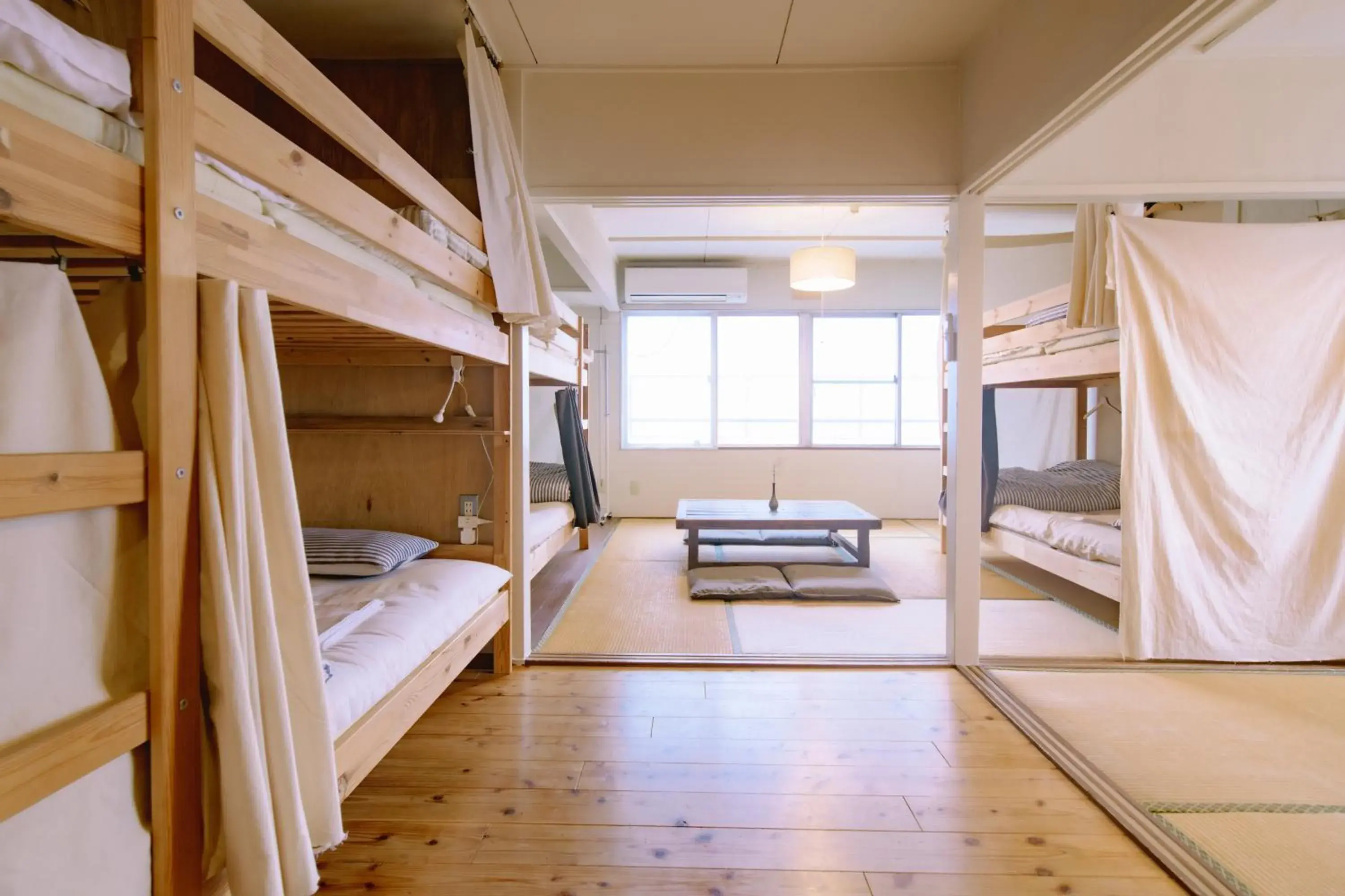 5 Bunk Bed with Private Bathroom in Guesthouse RICO 5 Bunk Bed with Private Bathroom in Guesthouse RICO