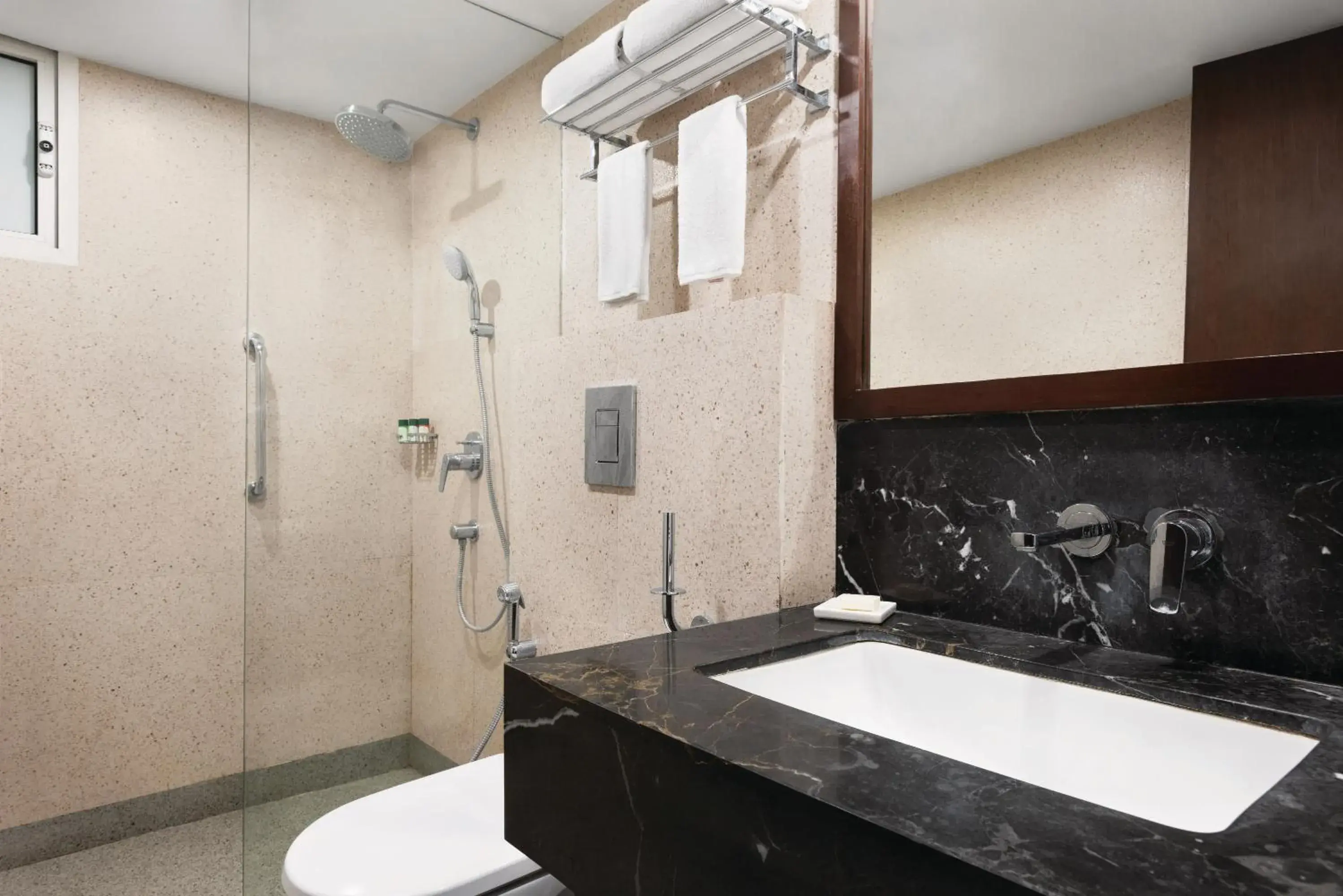 Premier Twin Room - single occupancy - Smoking with 20% discount on F&B and Spa in Howard Johnson by Wyndham, Kolkata Airport Premier Twin Room - single occupancy - Smoking with 20% discount on F&B and Spa in Howard Johnson by Wyndham, Kolkata Airport
