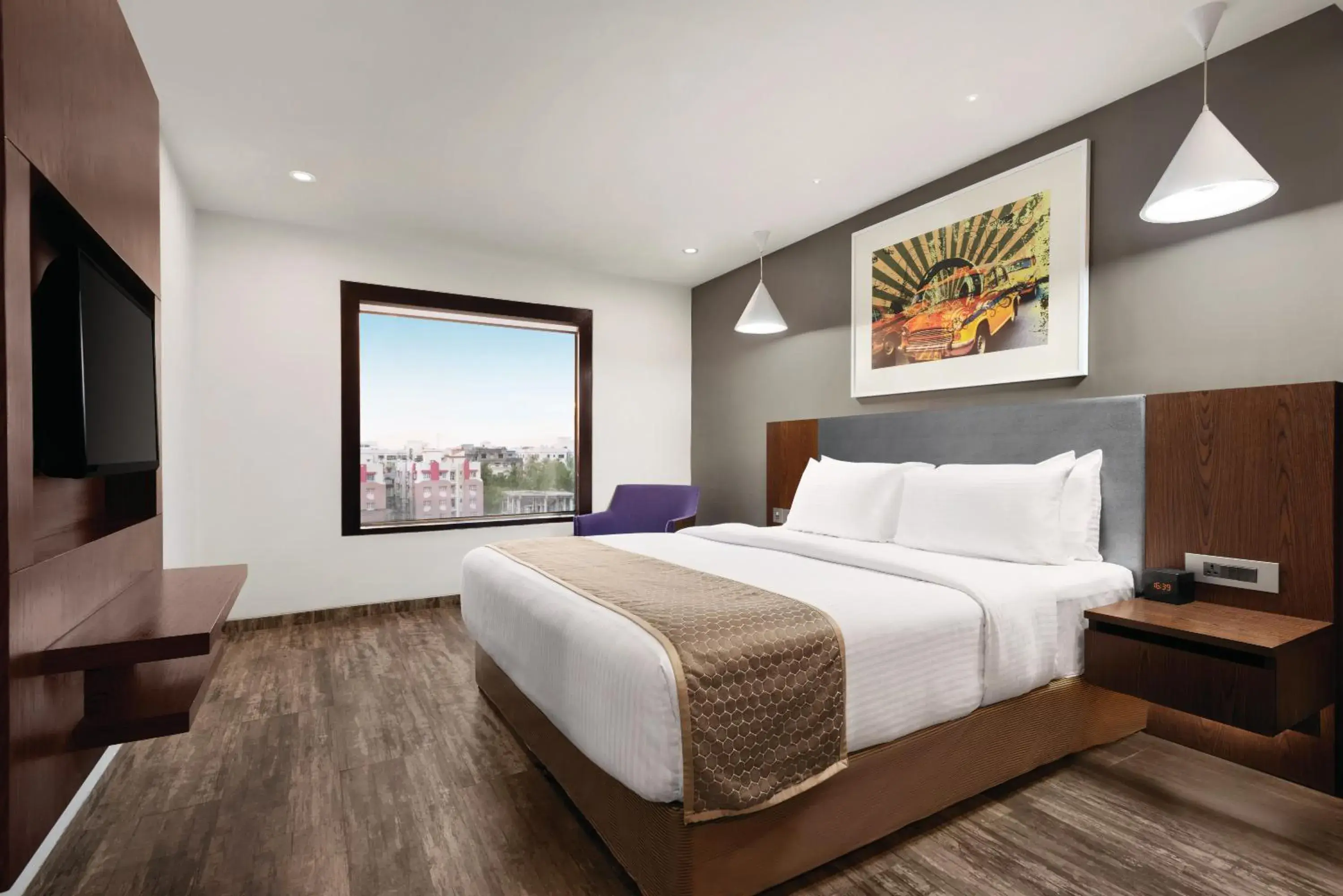 Premier Queen Room - single occupancy - Non-Smoking with 20% discount on F&B and 15% on Spa in Howard Johnson by Wyndham, Kolkata Airport Premier Queen Room - single occupancy - Non-Smoking with 20% discount on F&B and 15% on Spa in Howard Johnson by Wyndham, Kolkata Airport