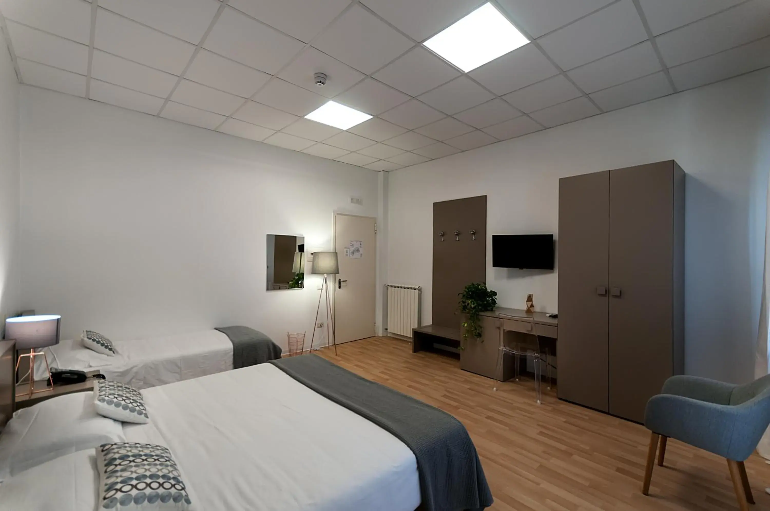 Superior Triple Room in Villa Albina Superior Triple Room in Villa Albina