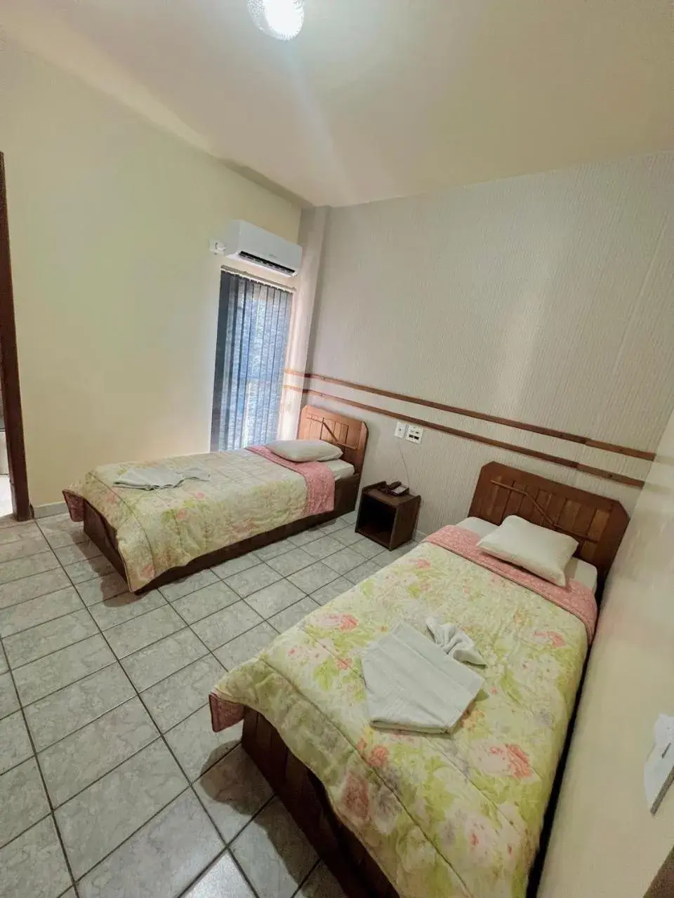 Twin Room - single occupancy in Tulipa Hotel Twin Room - single occupancy in Tulipa Hotel