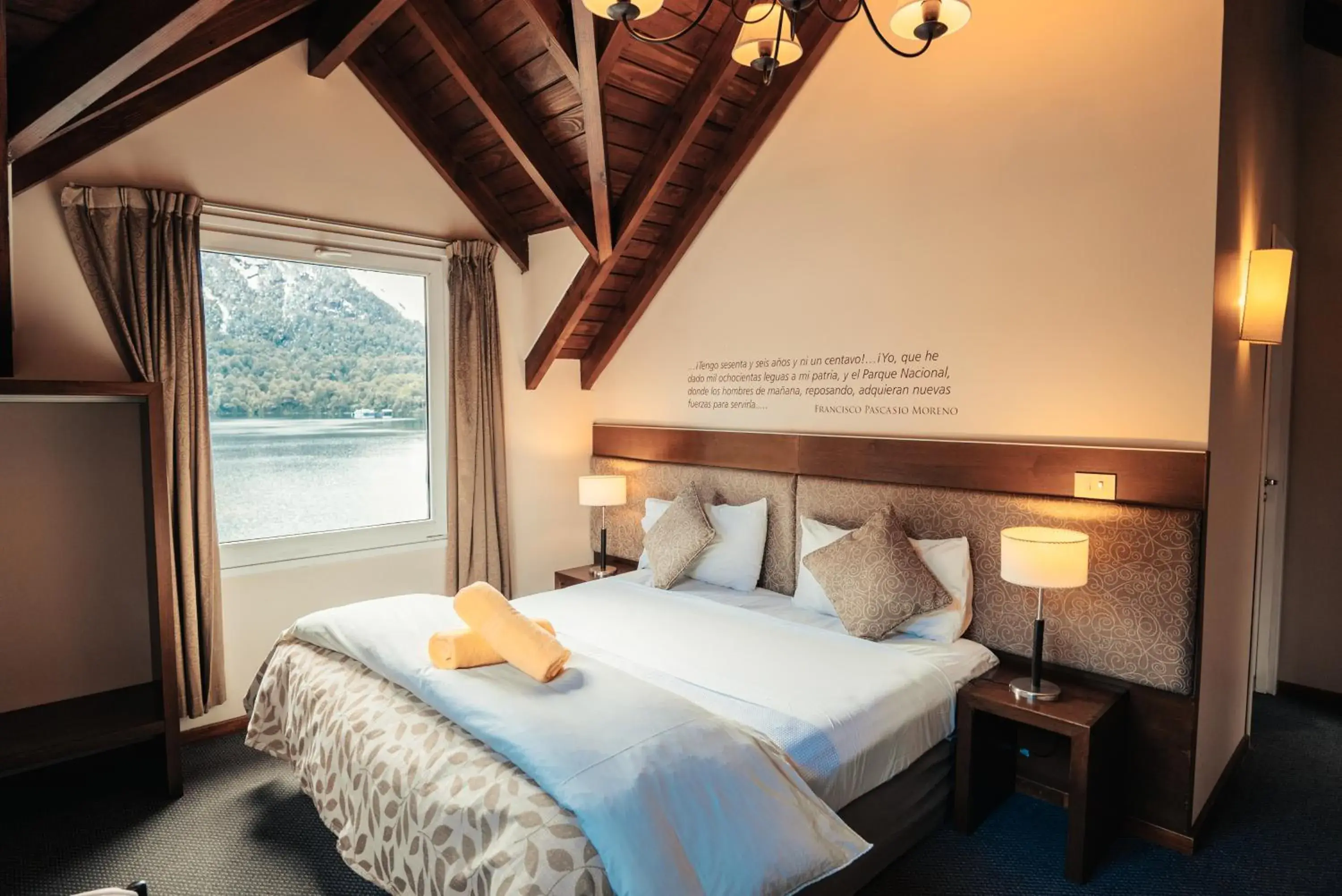 Standard Double or Twin Room in Hotel Puerto Blest Standard Double or Twin Room in Hotel Puerto Blest