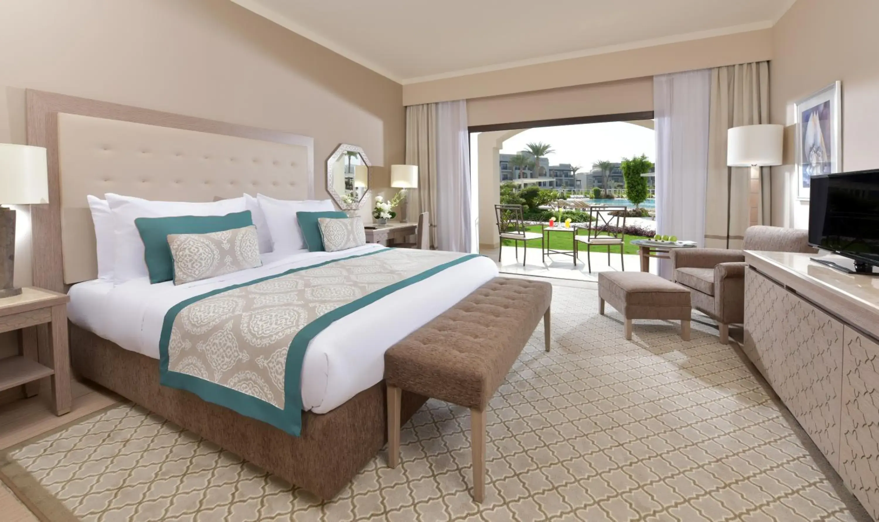 Superior Room Pool View in Steigenberger Alcazar Superior Room Pool View in Steigenberger Alcazar