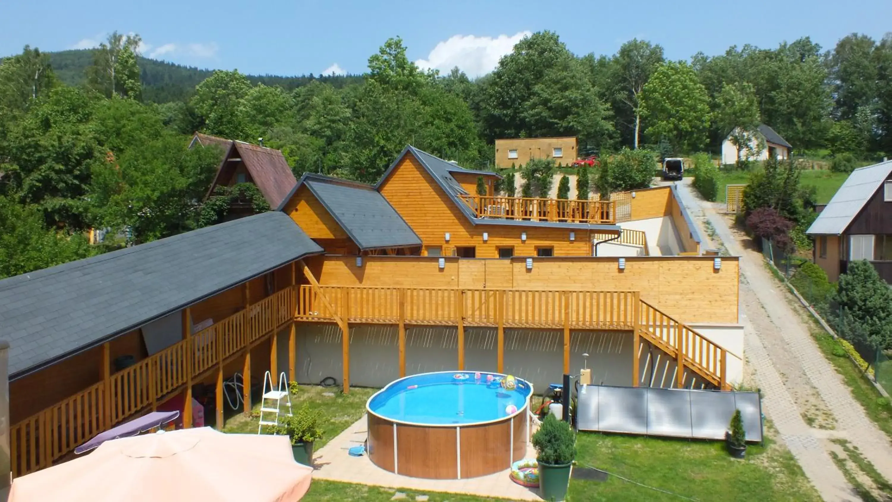 One-Bedroom Caravan in Chaty pod Sokolím Hřbetem One-Bedroom Caravan in Chaty pod Sokolím Hřbetem