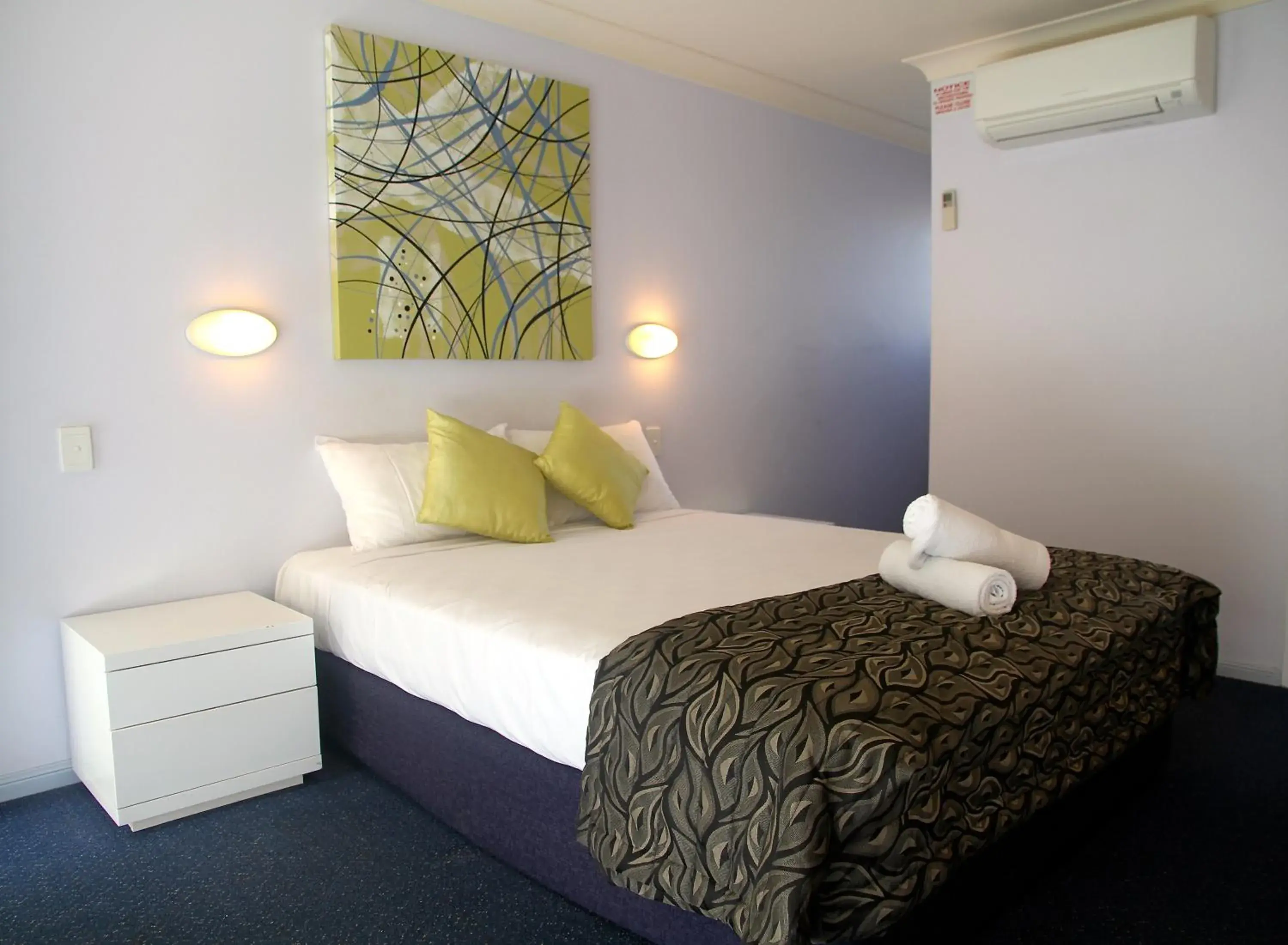 Deluxe Twin Room in Cleveland Bay Air Motel Deluxe Twin Room in Cleveland Bay Air Motel