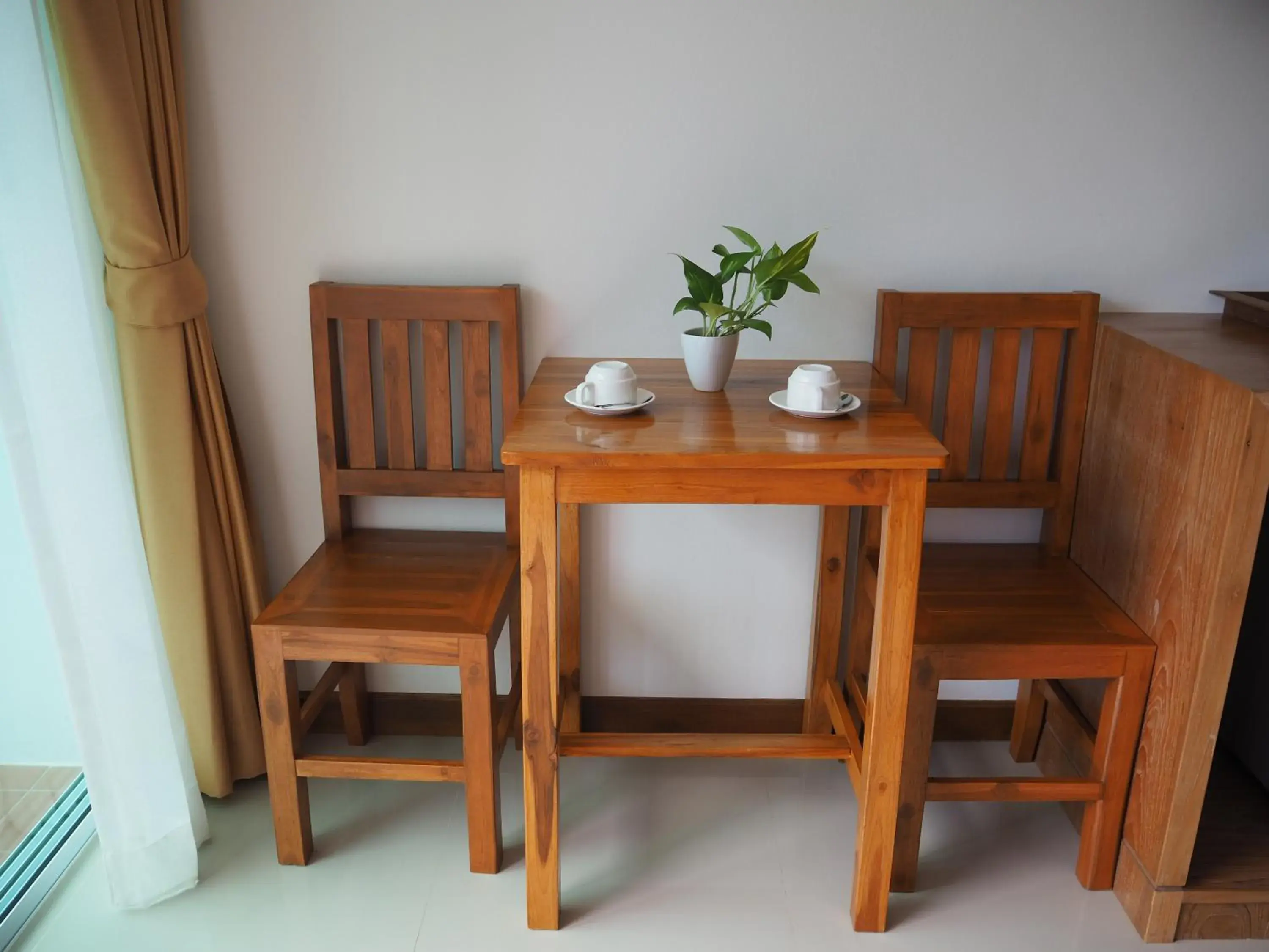 Family Room with Balcony in Crystal Lamai Hotel Family Room with Balcony in Crystal Lamai Hotel