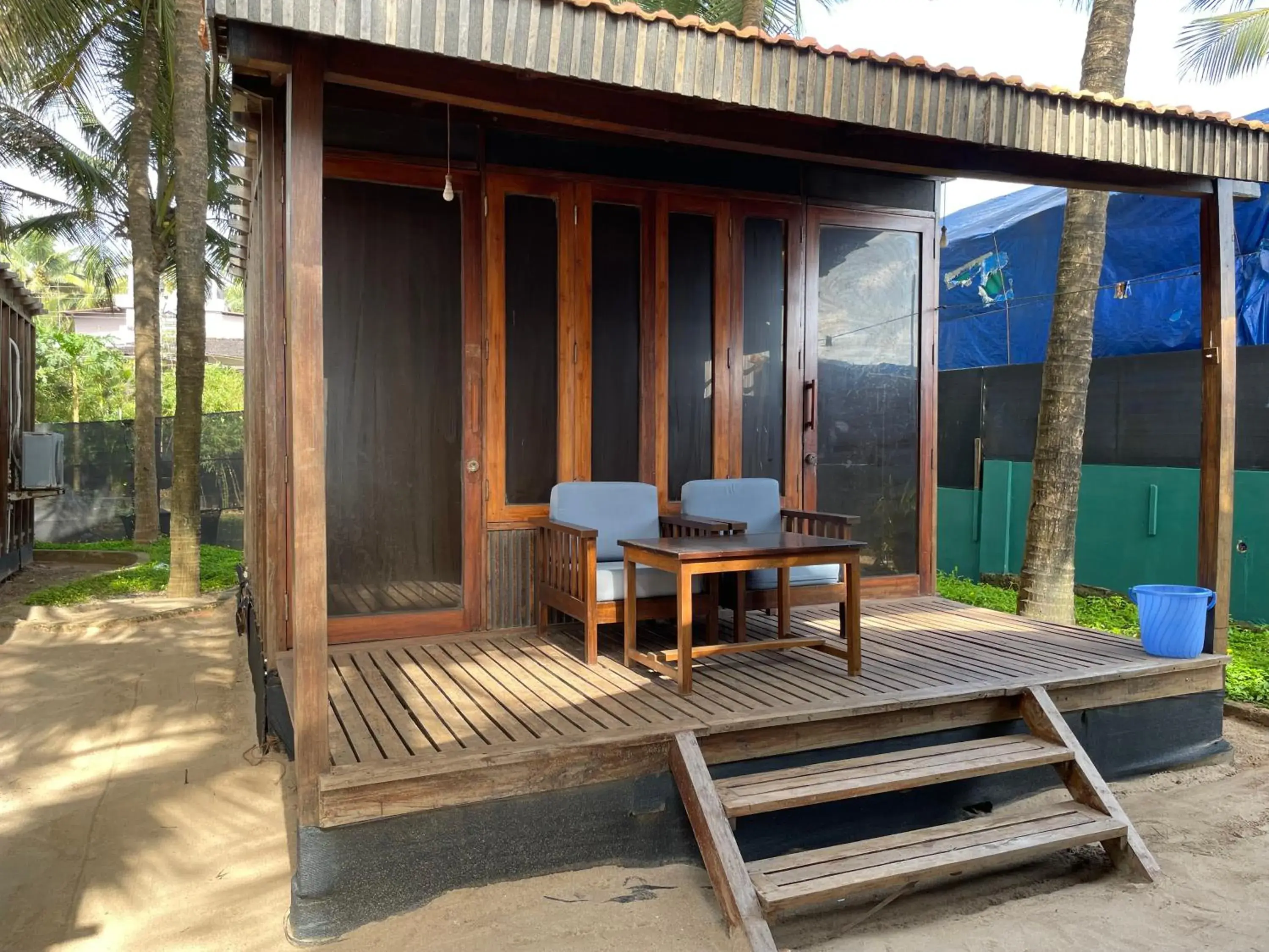 Deluxe Cabana in Dunhill Beach Resort Deluxe Cabana in Dunhill Beach Resort