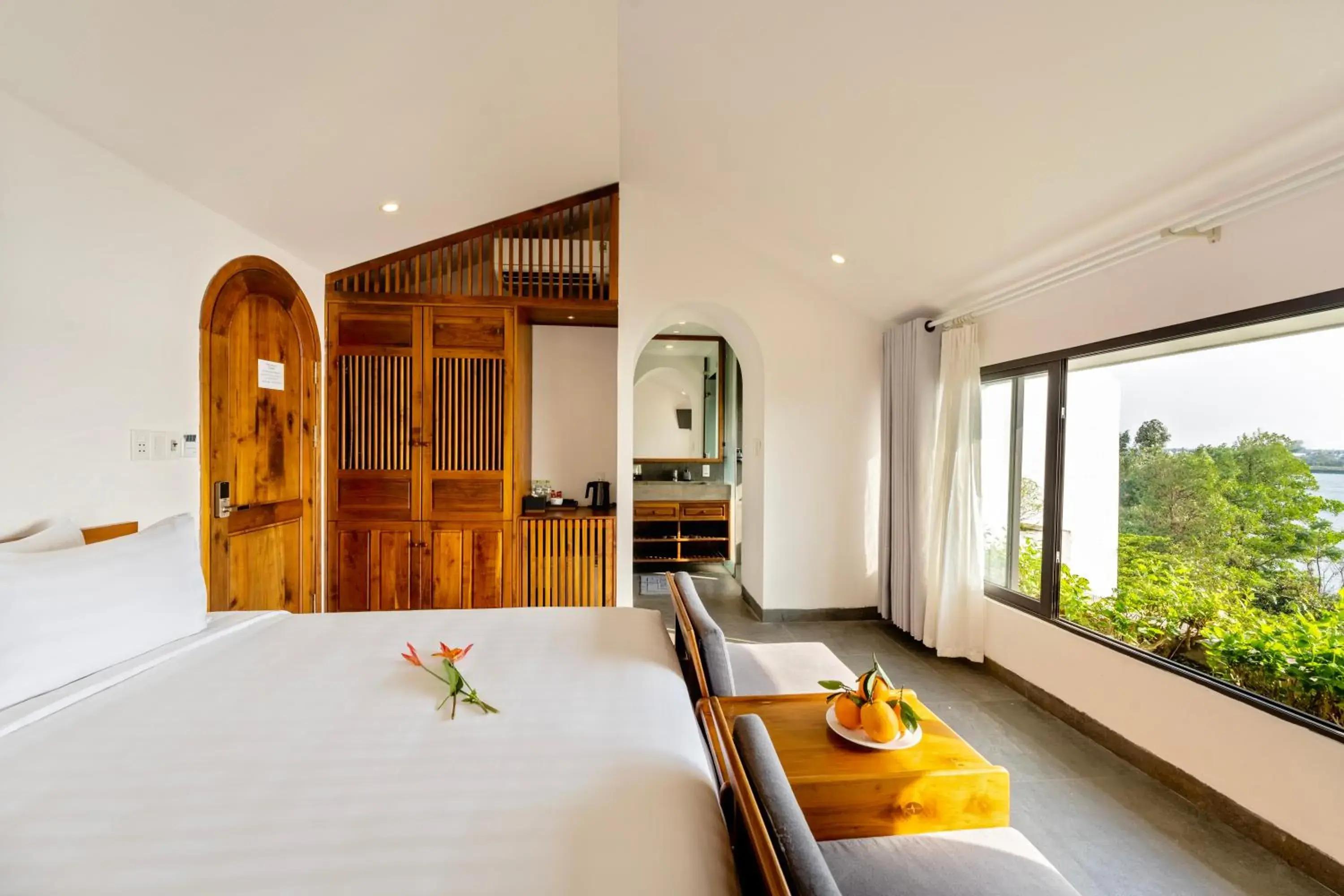 Deluxe Double Room in Serene Riverside Hotel Hoi An Deluxe Double Room in Serene Riverside Hotel Hoi An