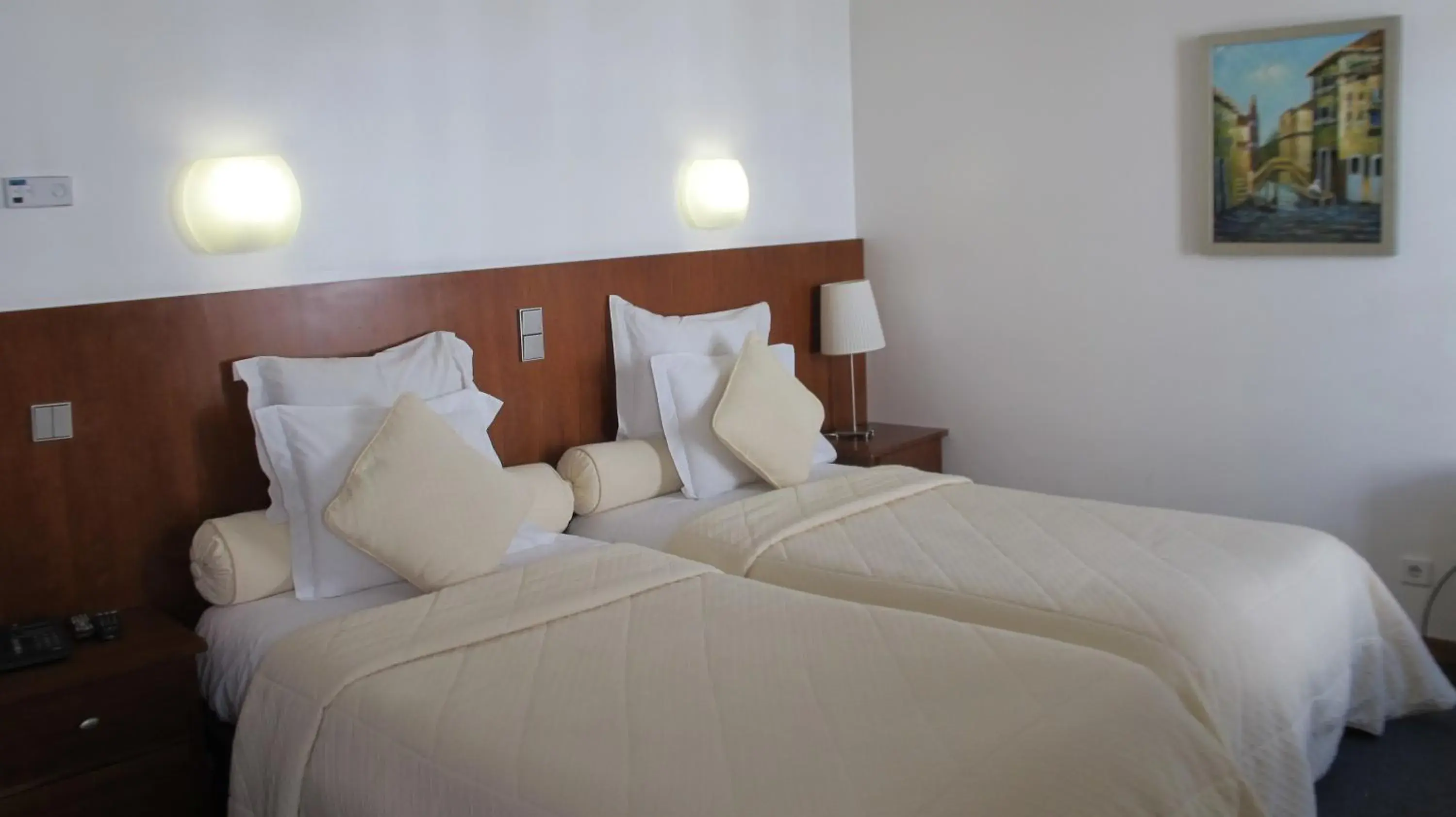 Twin Room - single occupancy in Hotel Solar dos Pachecos Twin Room - single occupancy in Hotel Solar dos Pachecos