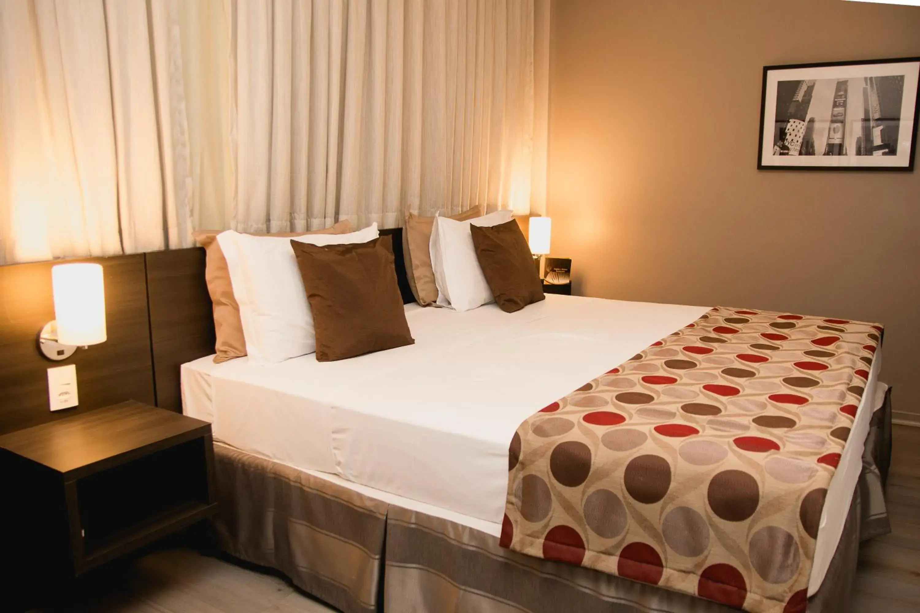 Standard Queen Room - single occupancy in Class Hotel Rio Claro Standard Queen Room - single occupancy in Class Hotel Rio Claro
