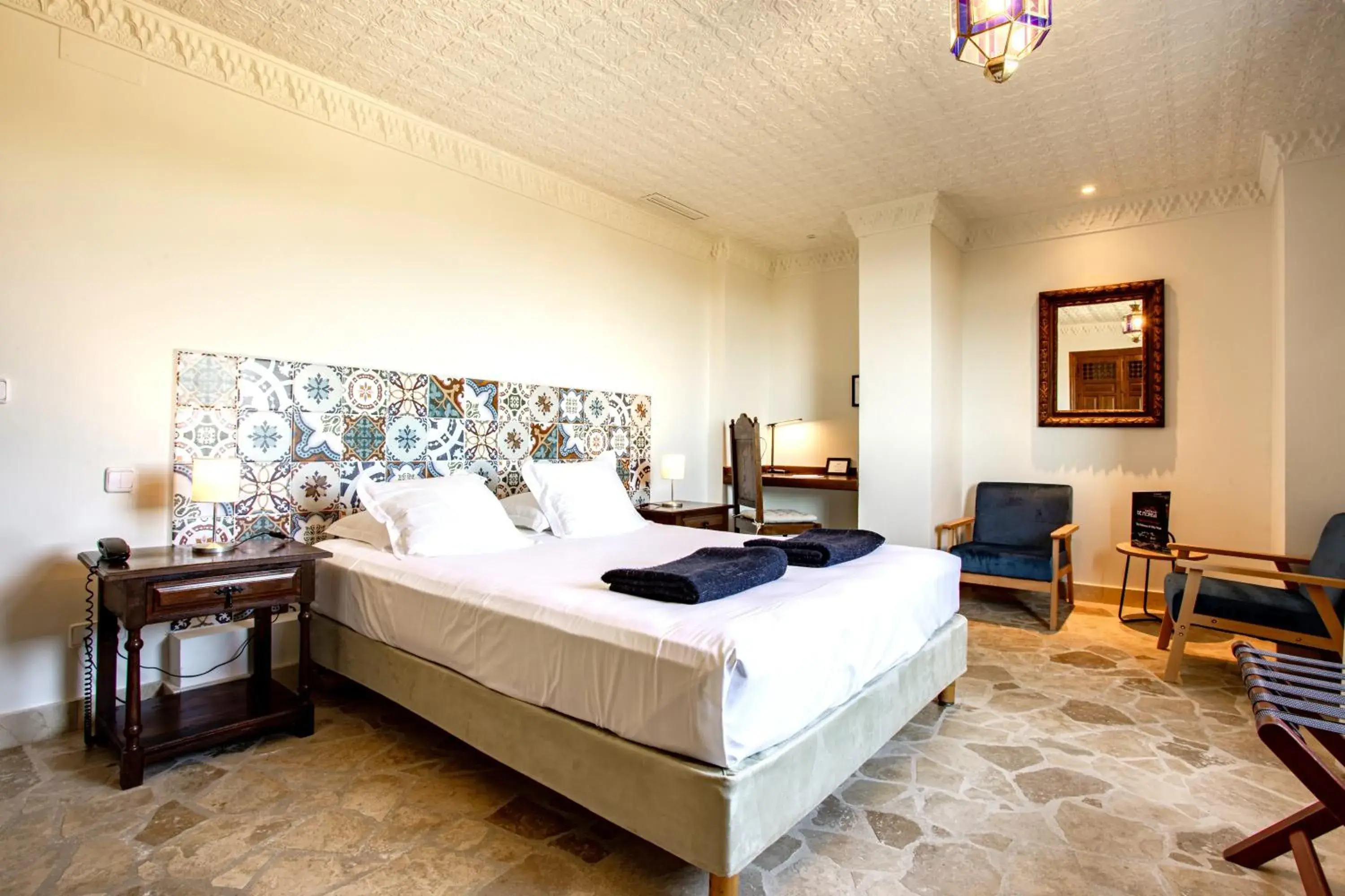 Family Room in Hotel Castillo de Monda Family Room in Hotel Castillo de Monda