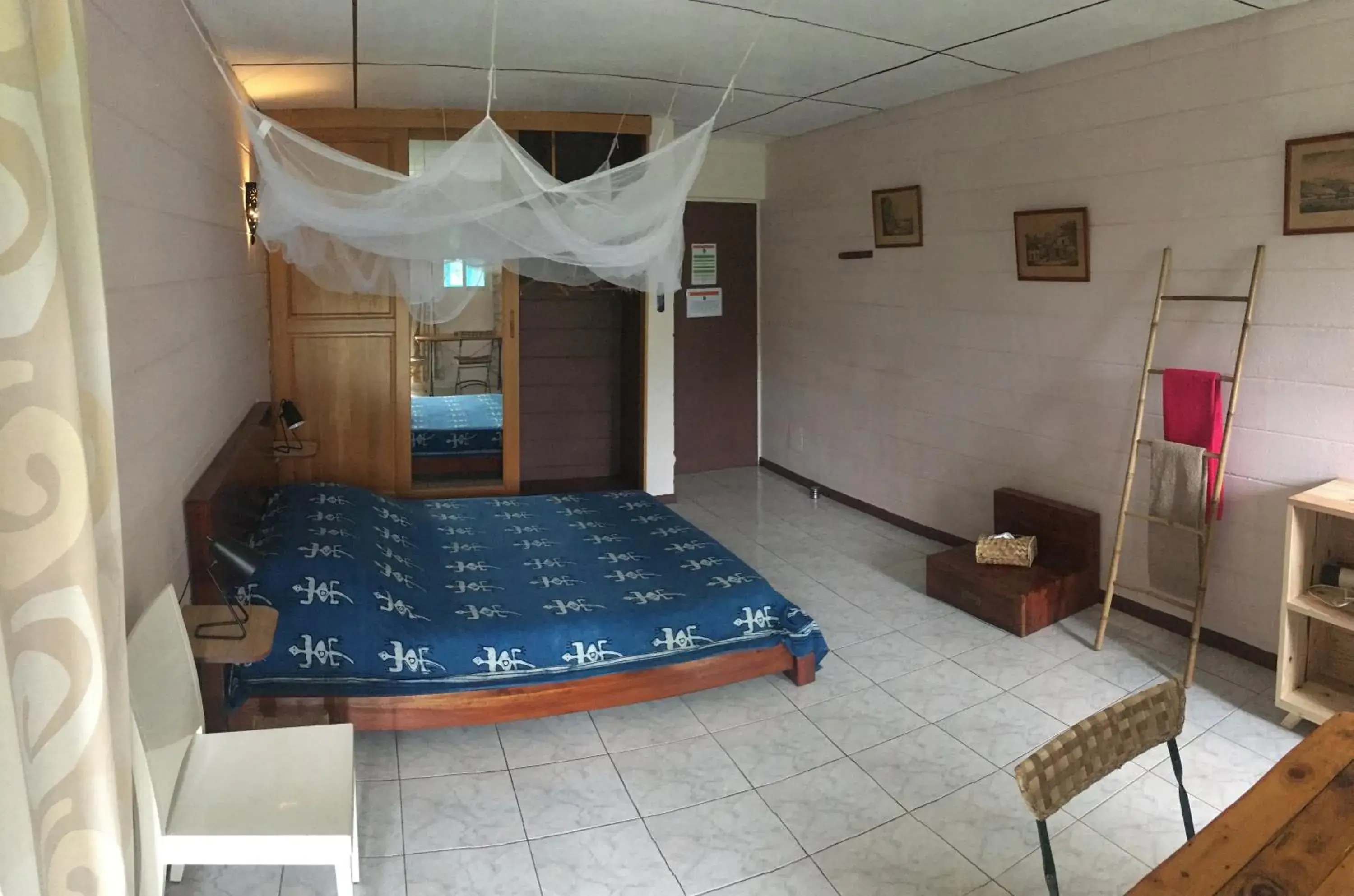 Triple Room with Garden View in L'Arbre de Vie Triple Room with Garden View in L'Arbre de Vie