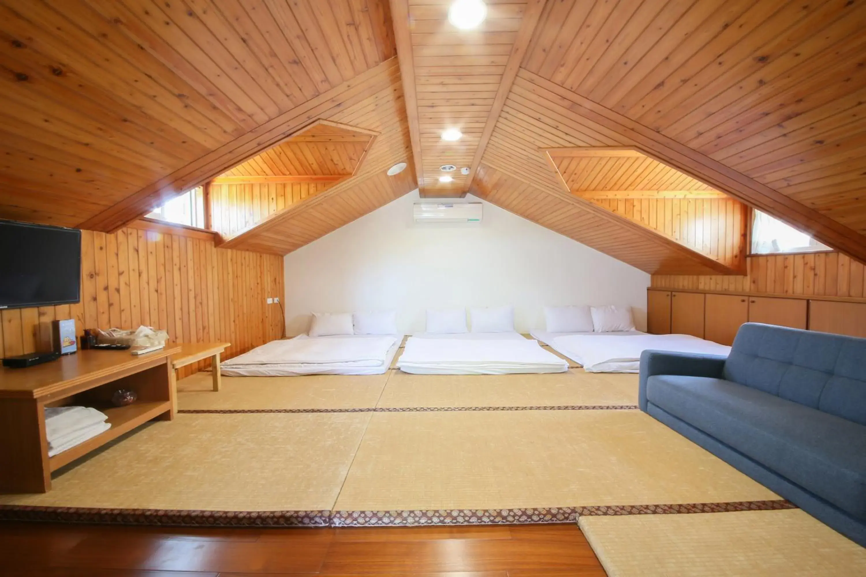 Family Room with Terrace in Dong Shan He B&B Family Room with Terrace in Dong Shan He B&B