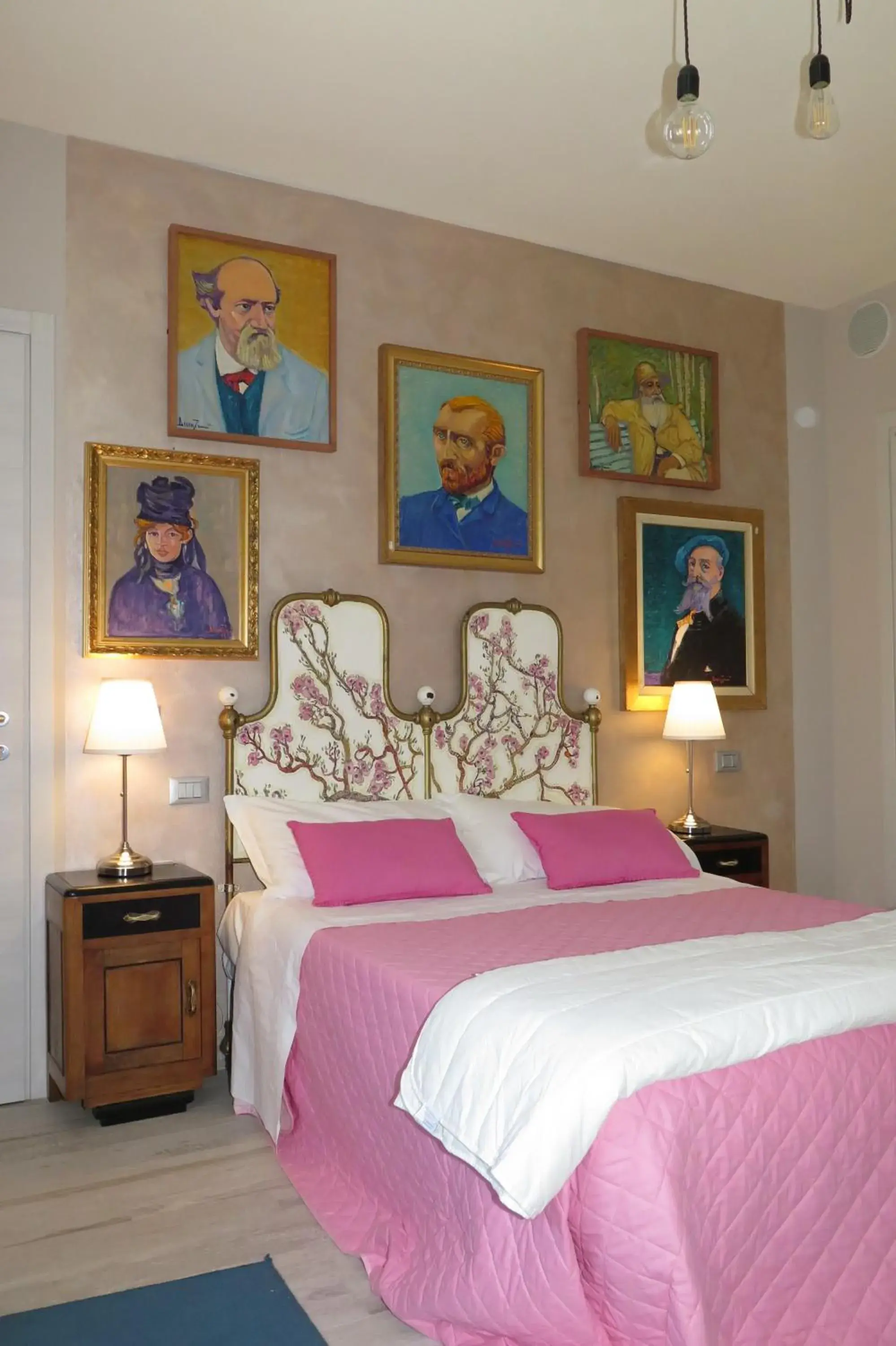 Double or Twin Room - single occupancy in Art Gallery Foresteria Double or Twin Room - single occupancy in Art Gallery Foresteria