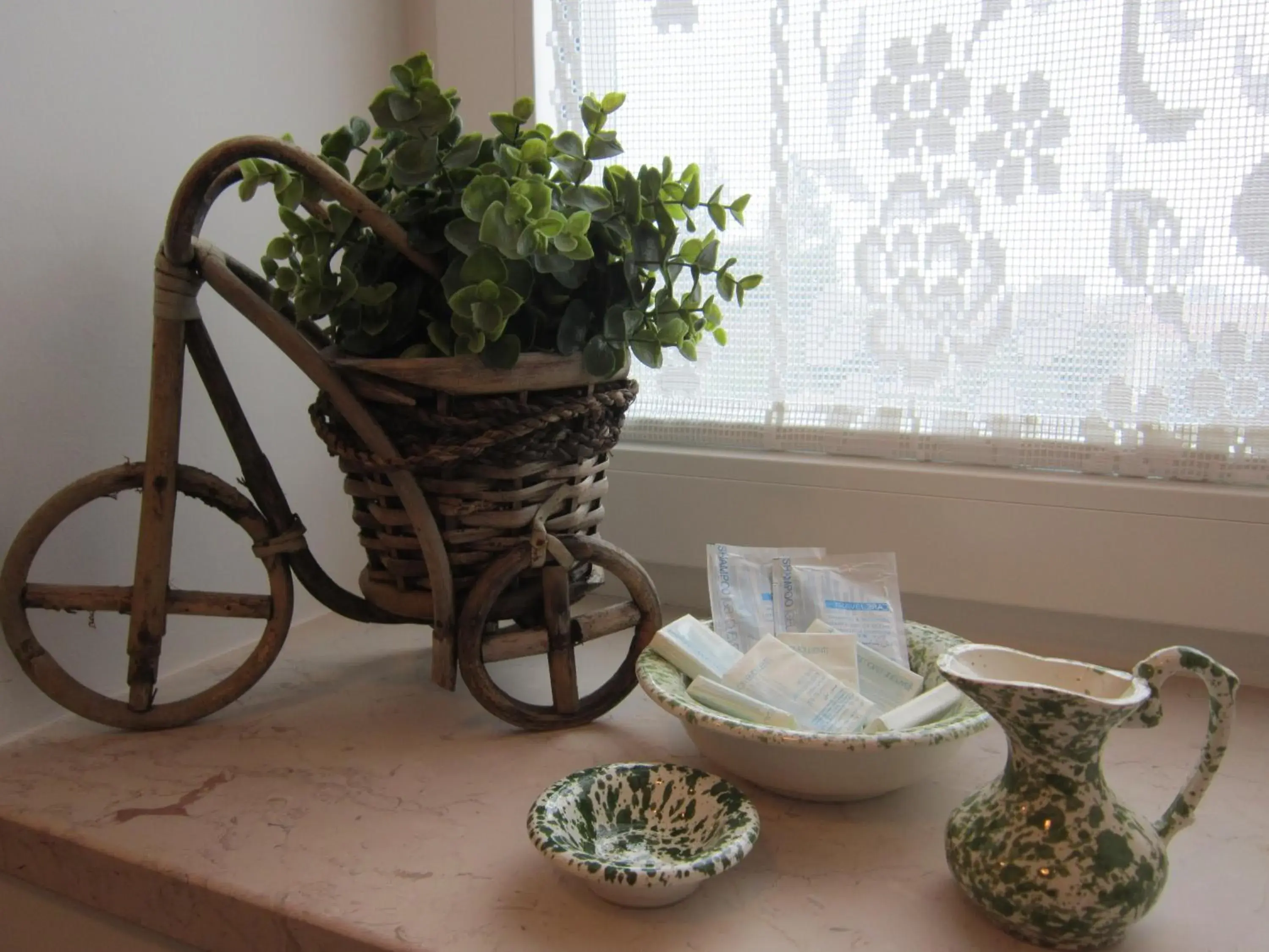 Deluxe Double or Twin Room with Garden View - single occupancy in Welcome to Alberobello Deluxe Double or Twin Room with Garden View - single occupancy in Welcome to Alberobello