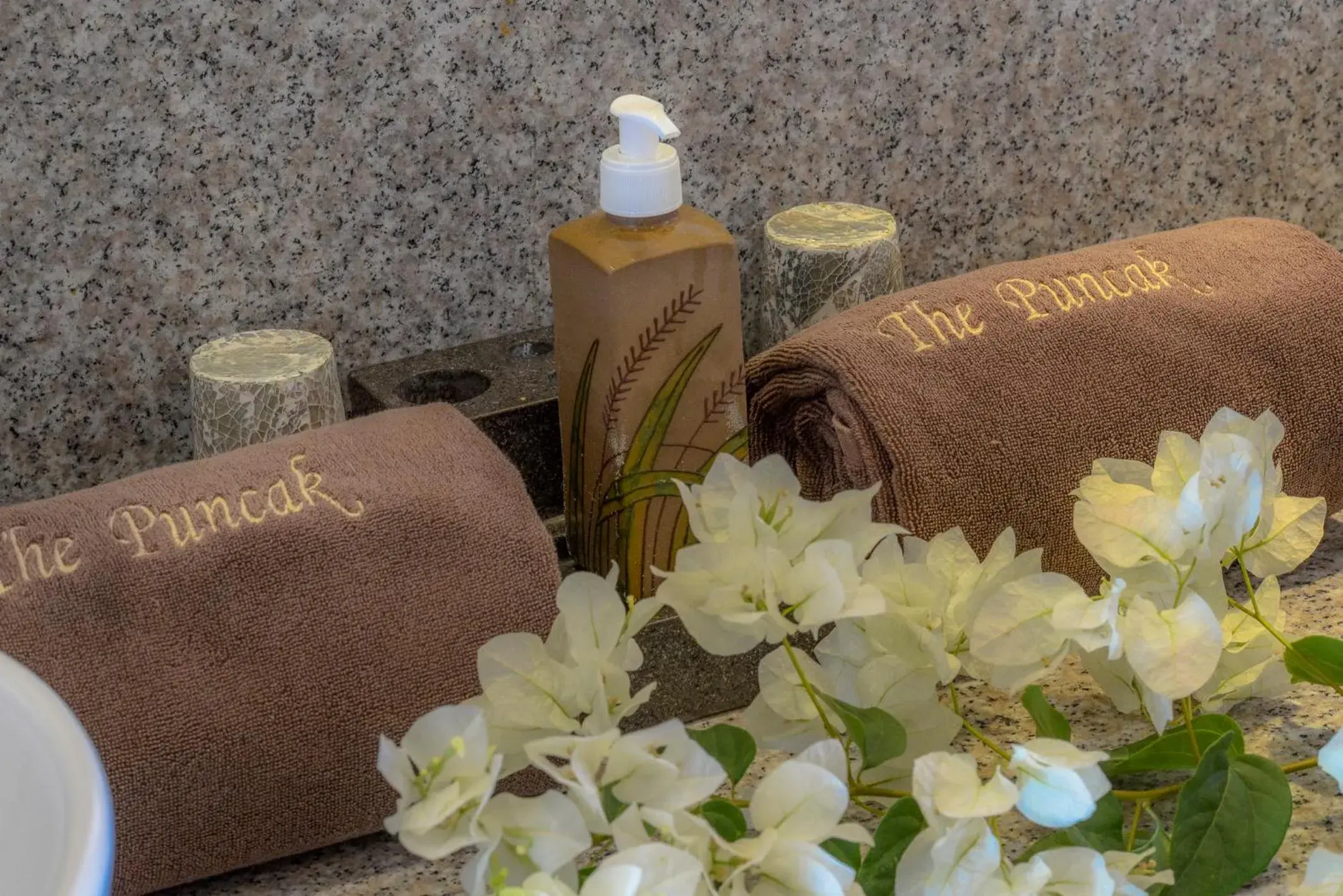 Double Room with Sea View in The Puncak Lombok Double Room with Sea View in The Puncak Lombok