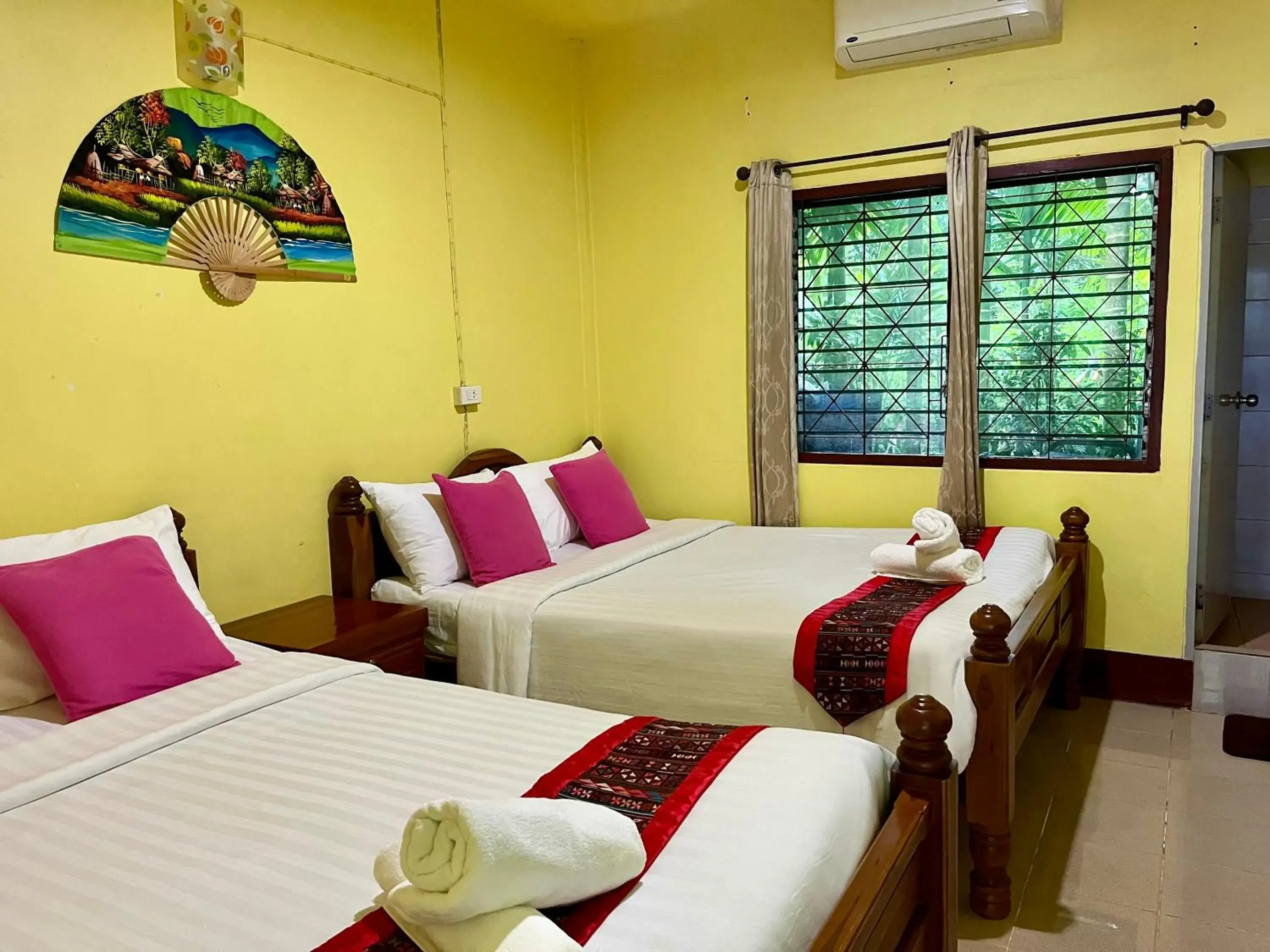 Superior Triple Room in Khao Chang View Resort Superior Triple Room in Khao Chang View Resort