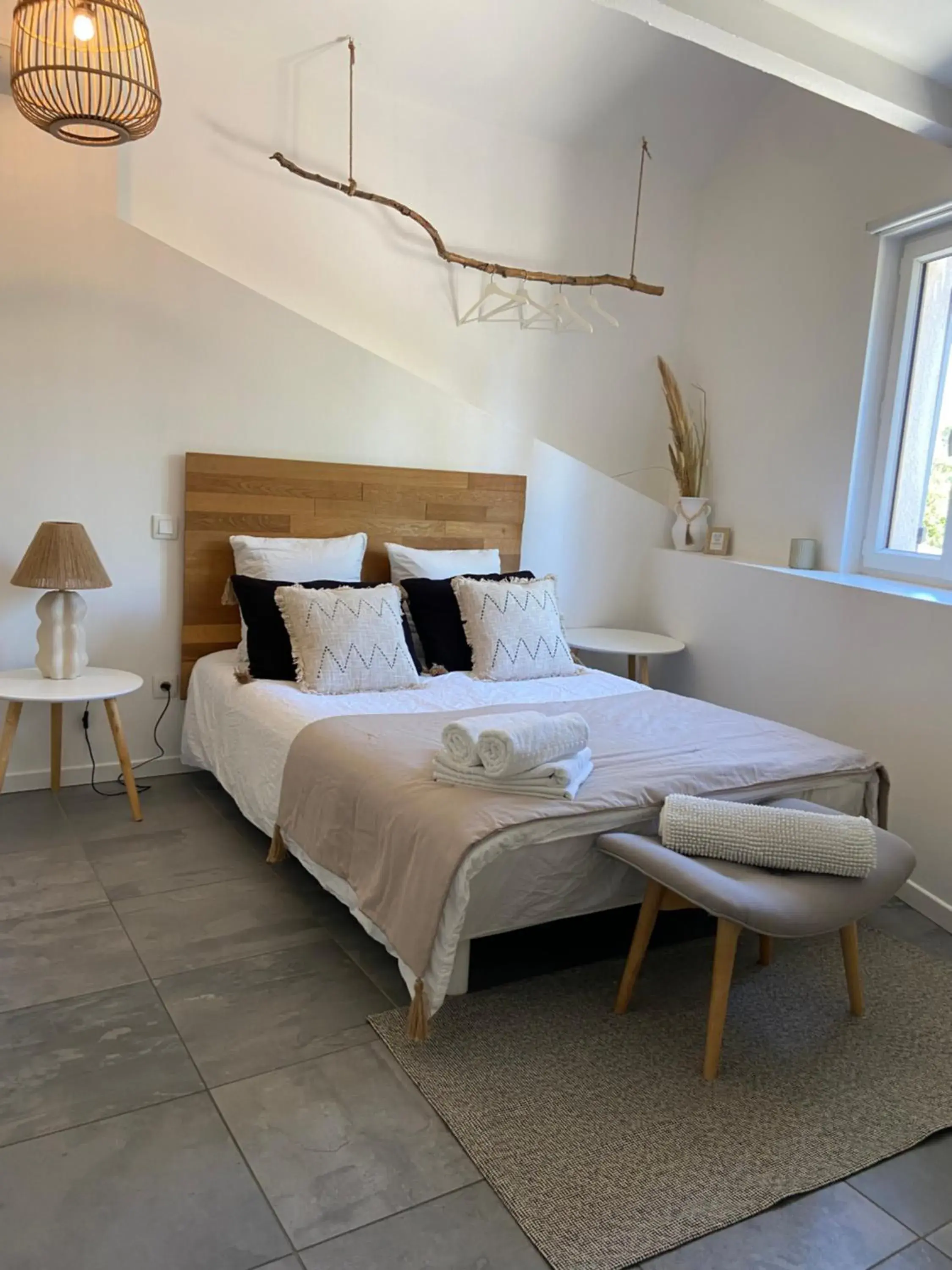 Double Room with Private Bathroom - single occupancy in Mas Lafleur Double Room with Private Bathroom - single occupancy in Mas Lafleur