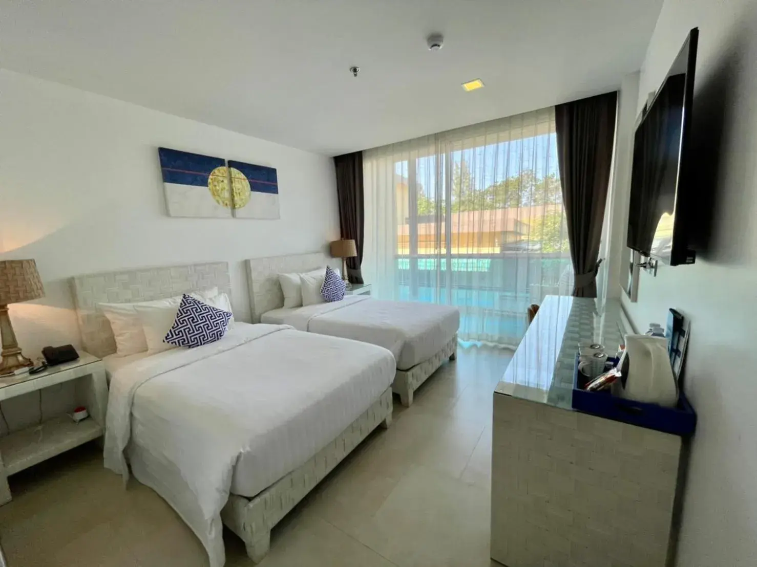 Deluxe Twin Room - single occupancy in Beach Walk Boutique Resort Deluxe Twin Room - single occupancy in Beach Walk Boutique Resort