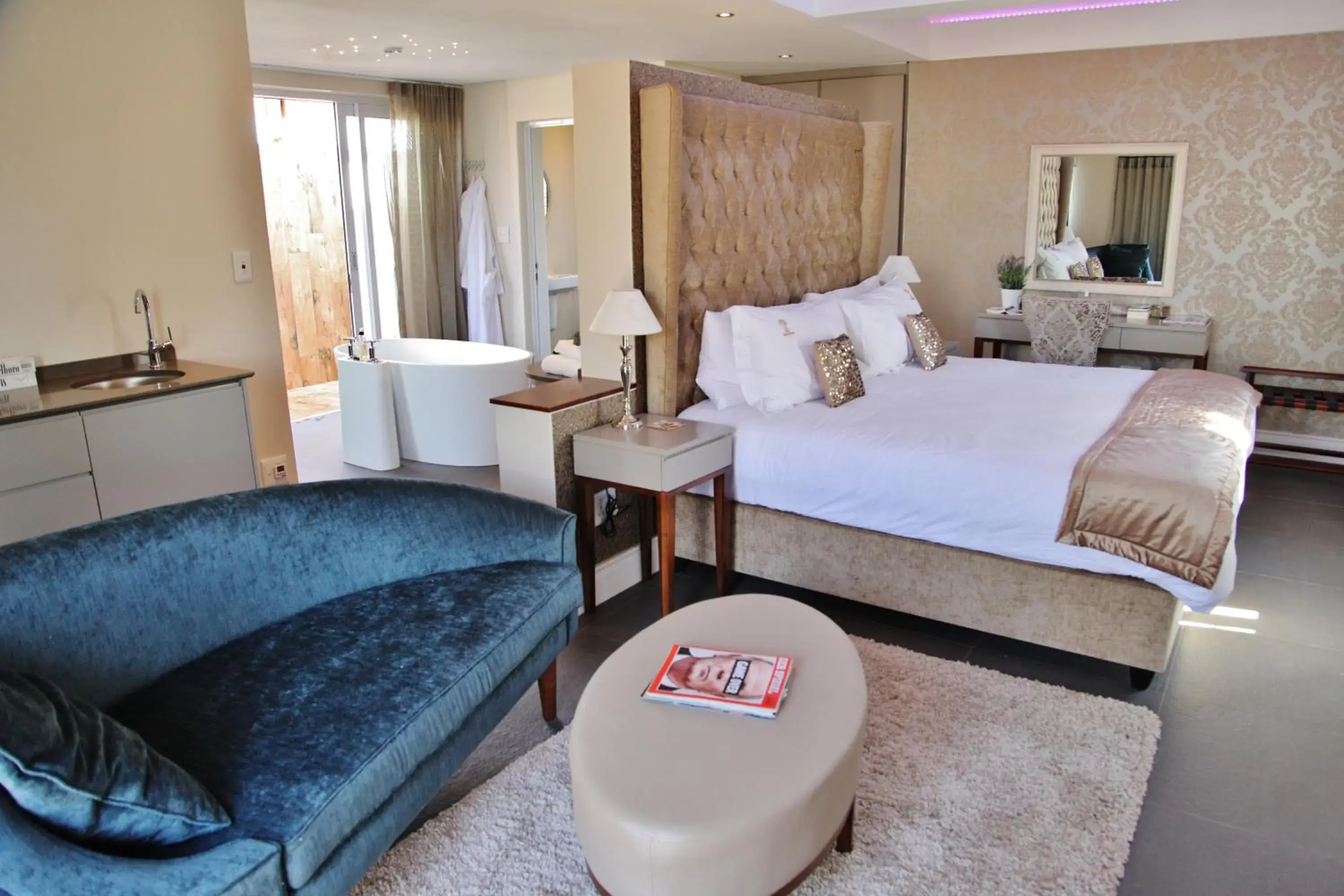 Studio with Terrace in Wild Mushroom Country House Studio with Terrace in Wild Mushroom Country House