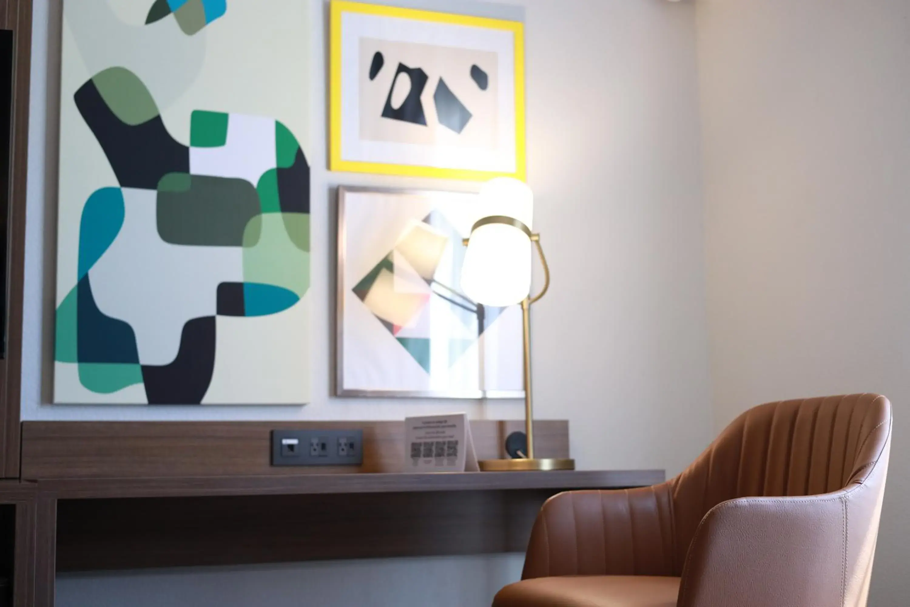 Standard King Room - Accessible in Holiday Inn Durango by IHG Standard King Room - Accessible in Holiday Inn Durango by IHG